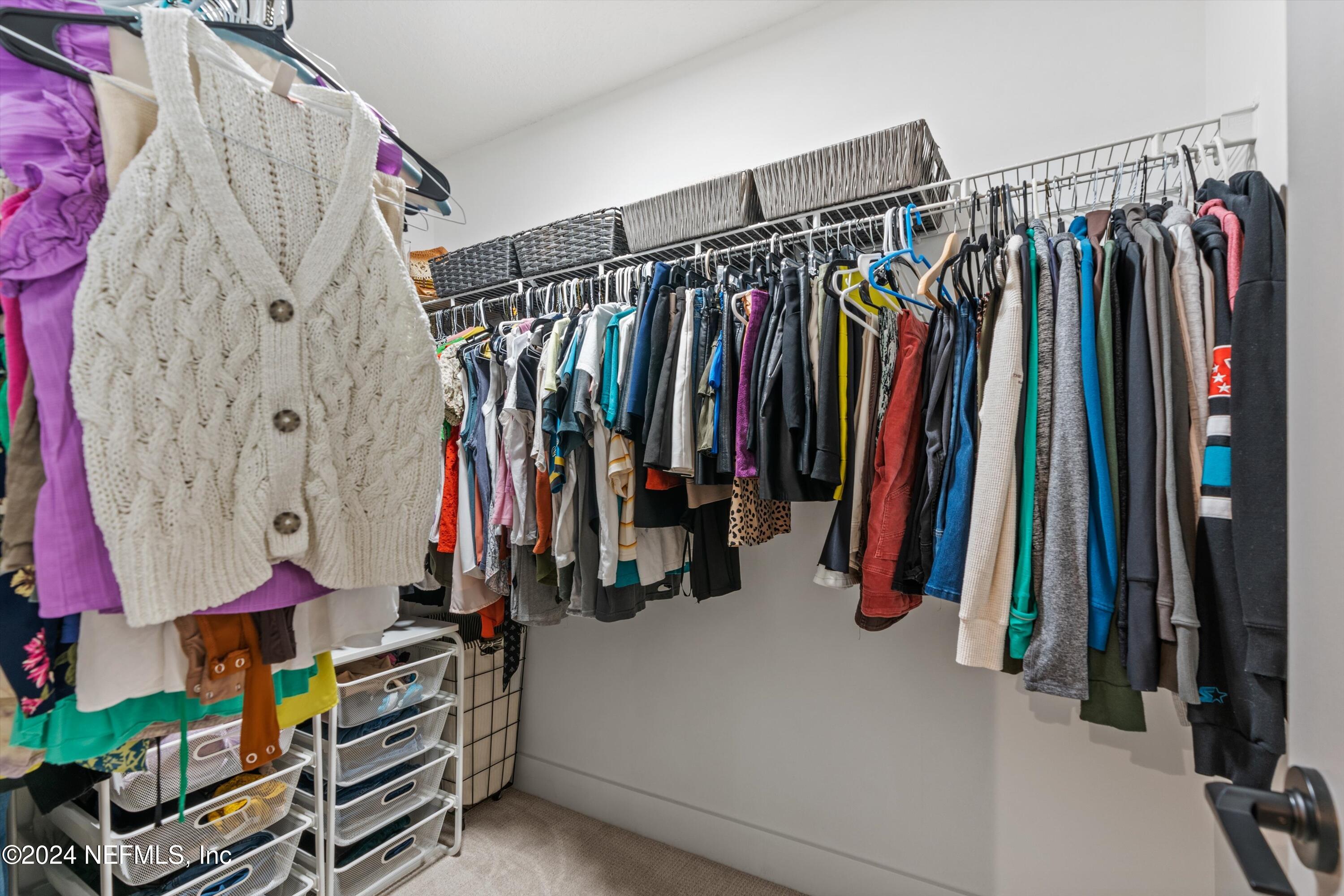 3556 SANCTUARY Way S