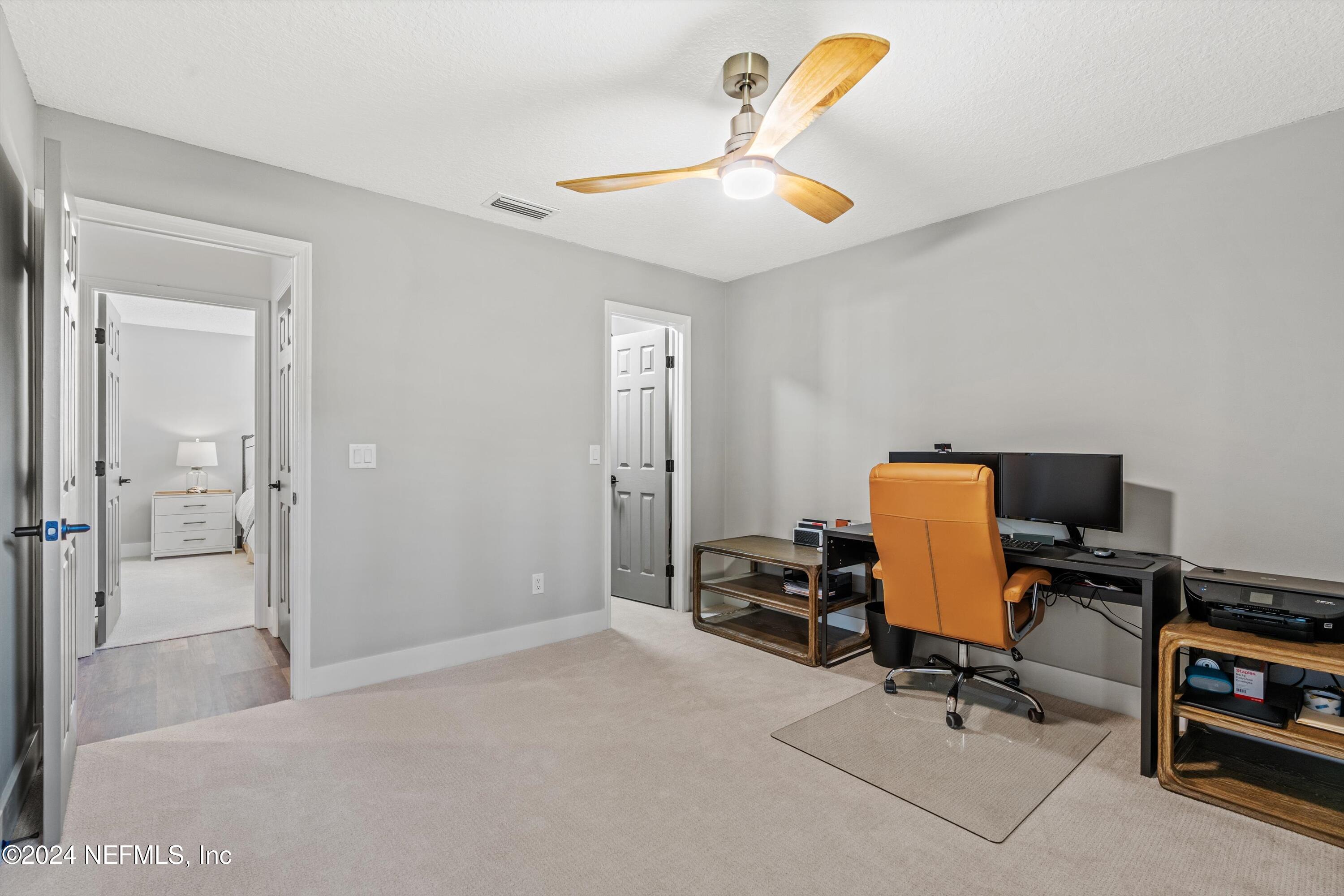 3556 SANCTUARY Way S