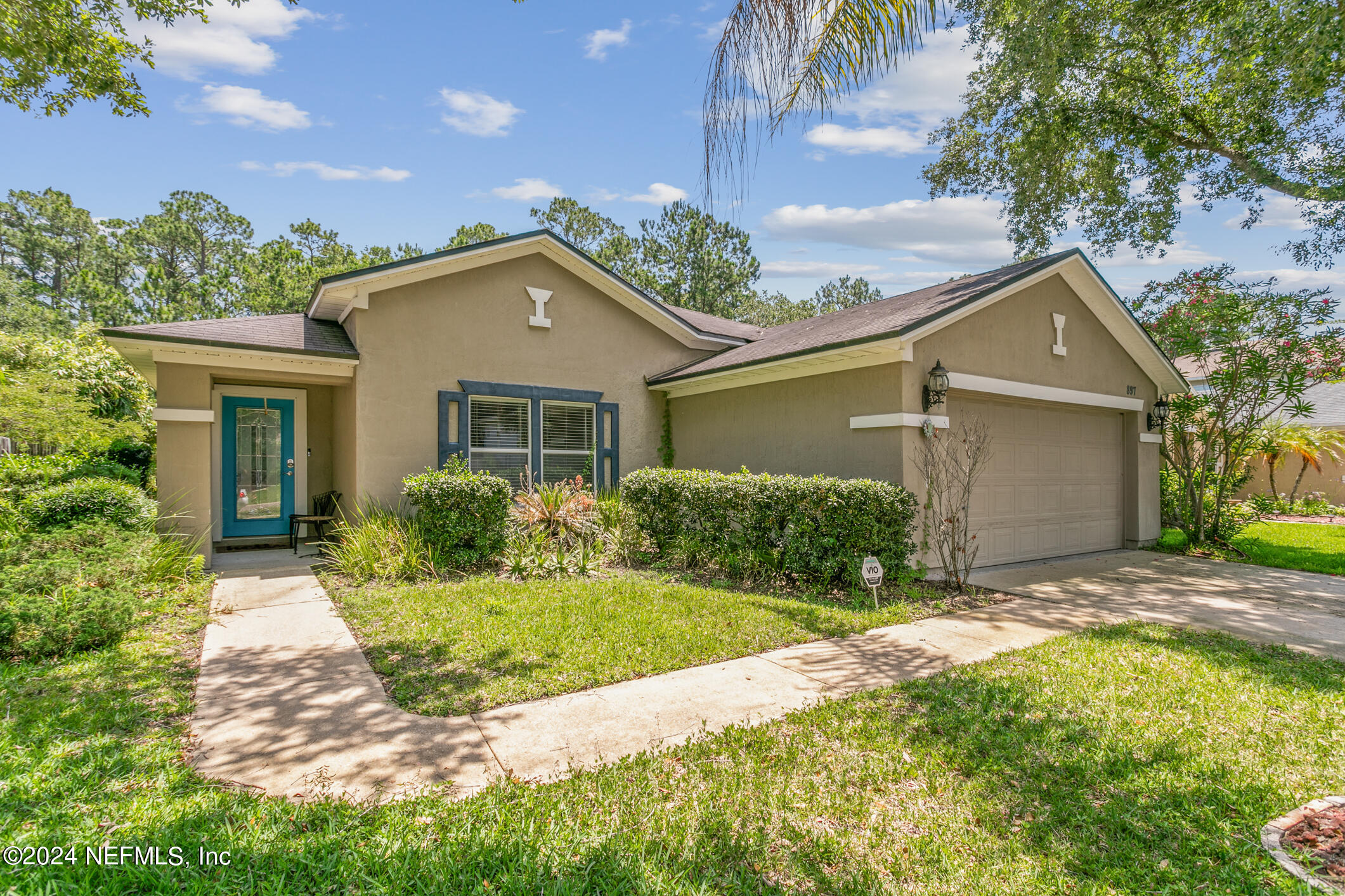 897 COLLINSWOOD Drive