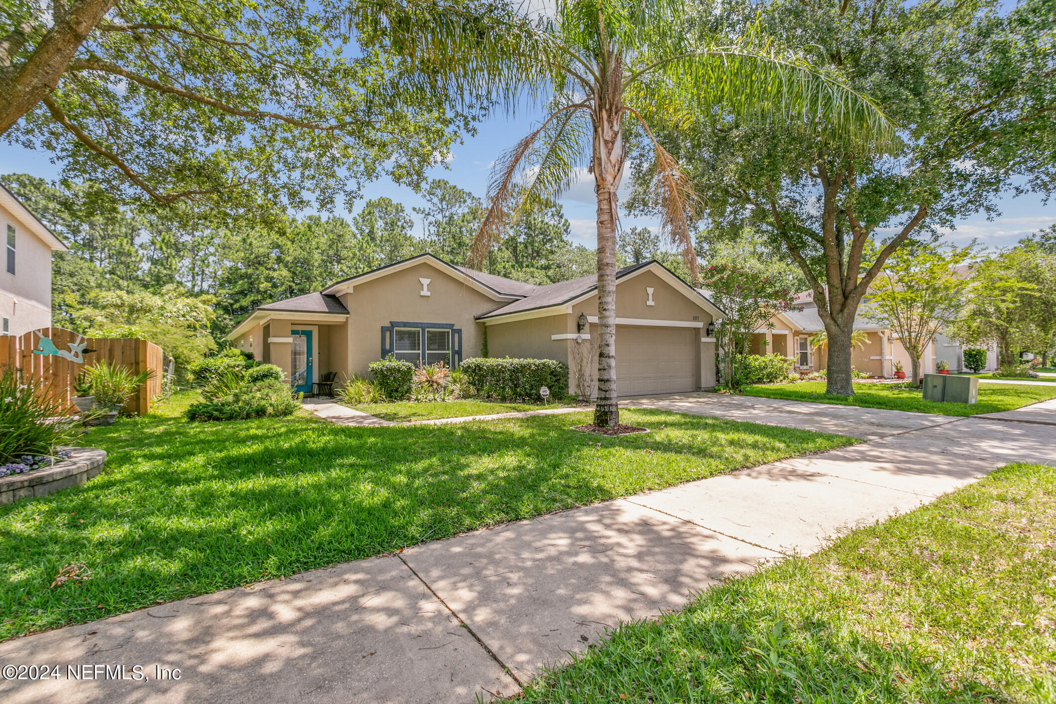 897 COLLINSWOOD Drive