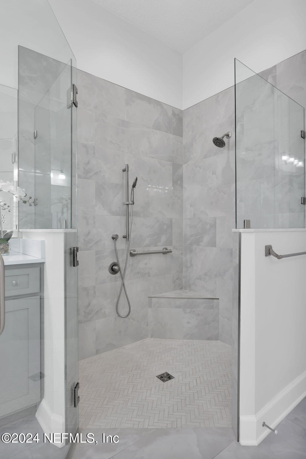 1029 INVERNESS Drive