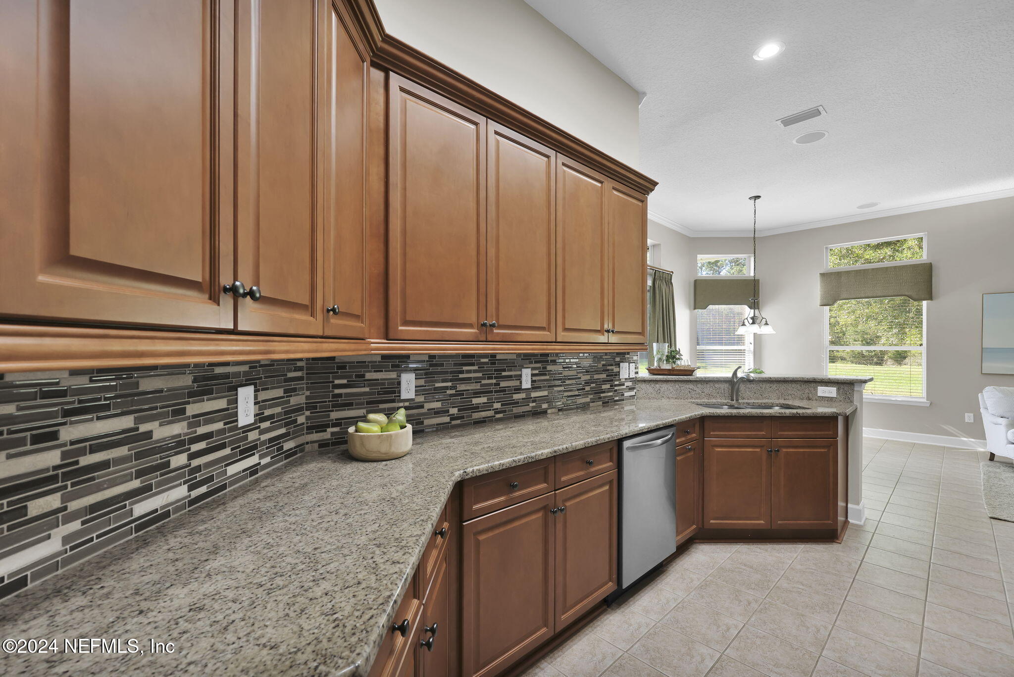 1029 INVERNESS Drive