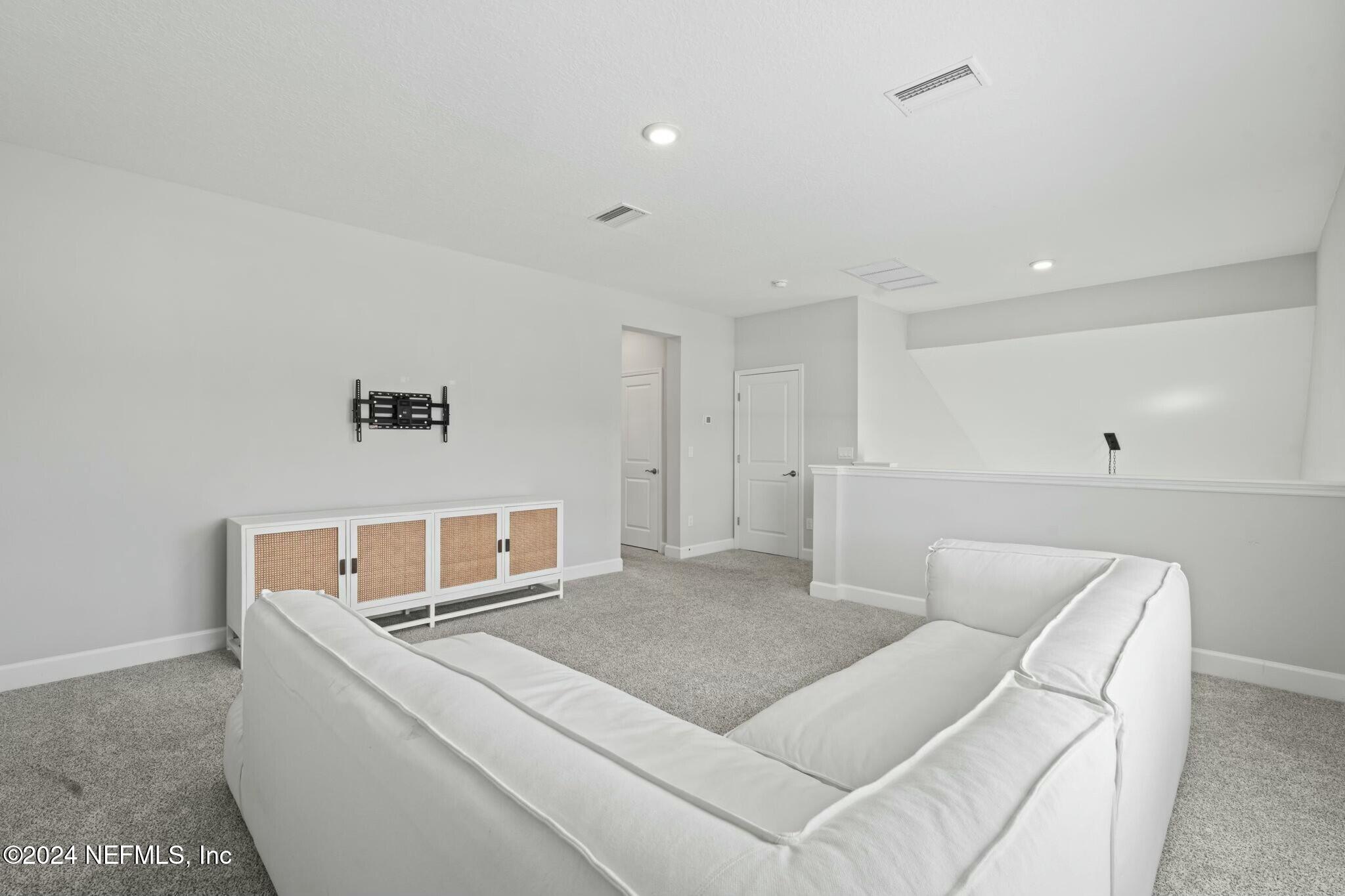 10943 AVENTURA Drive