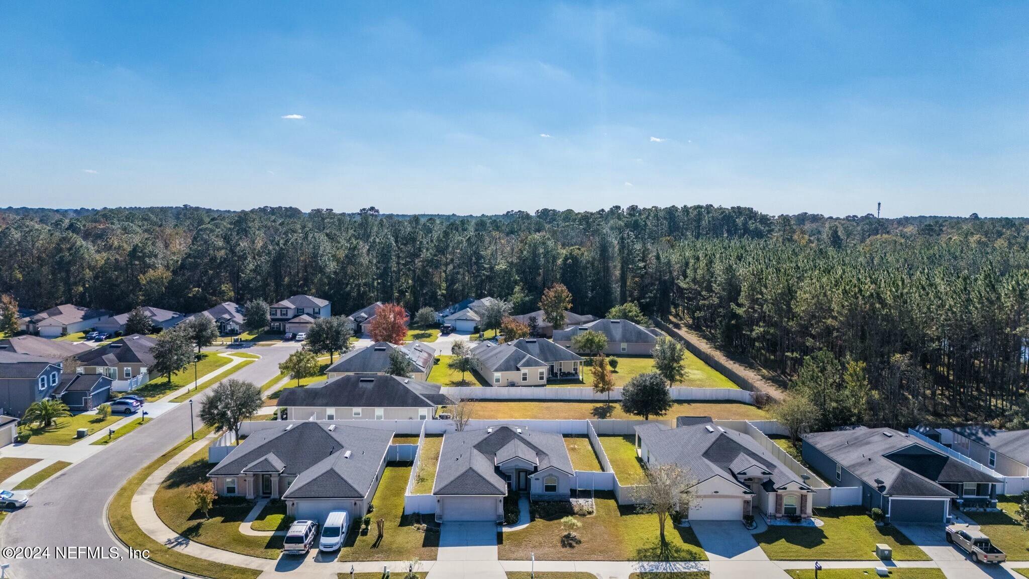 1983 CHEROKEE COVE Trail