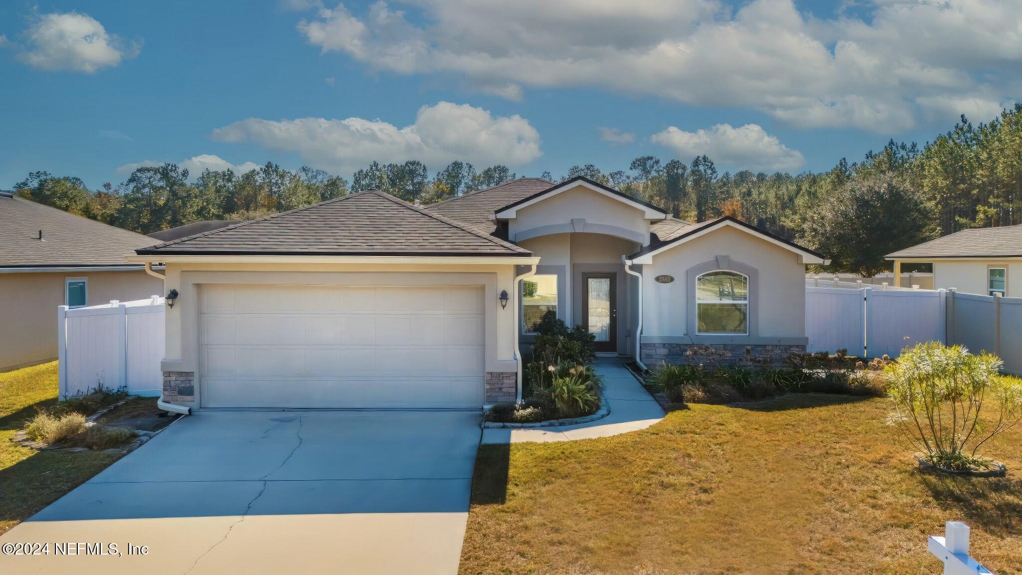 1983 CHEROKEE COVE Trail