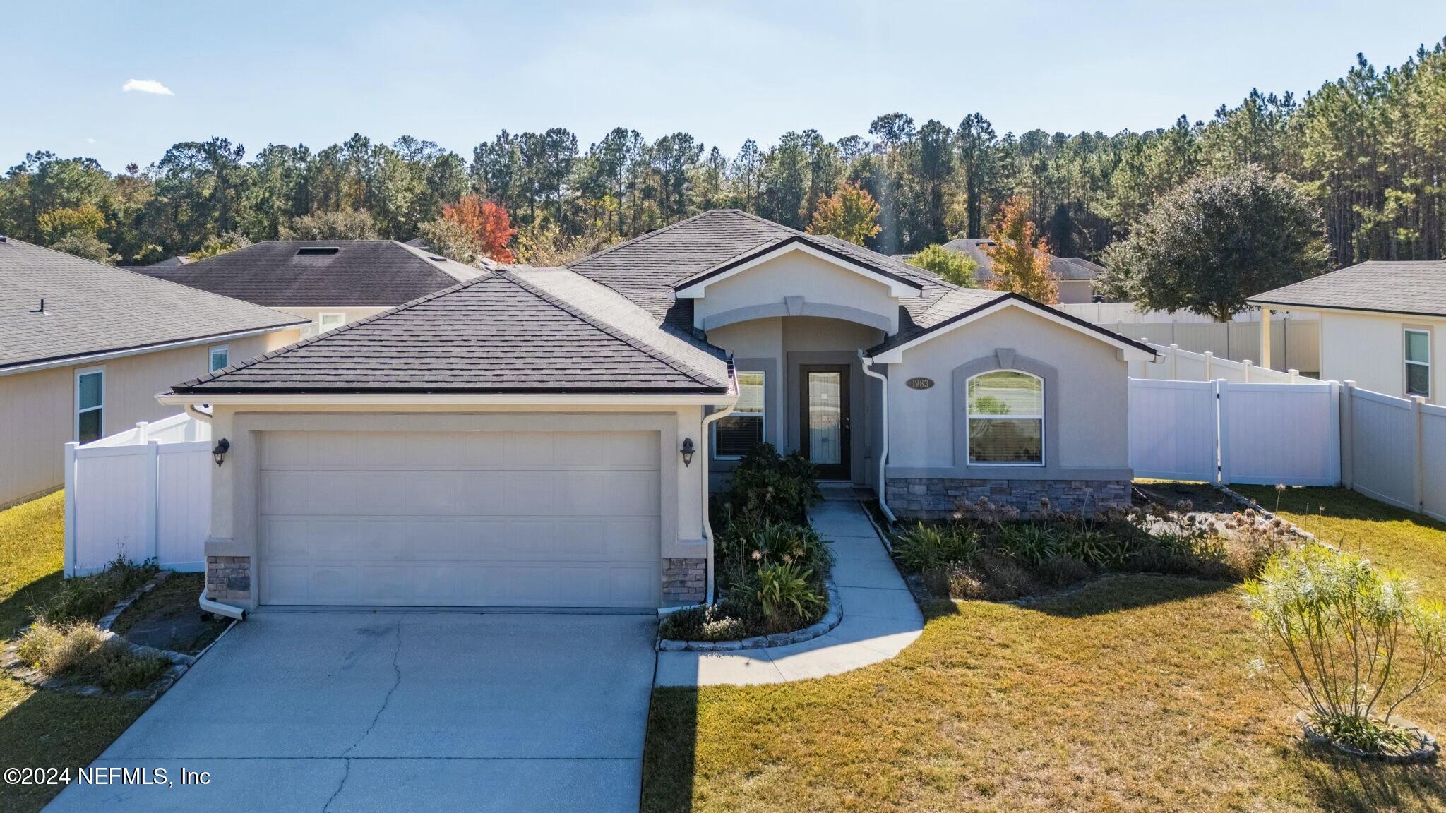 1983 CHEROKEE COVE Trail