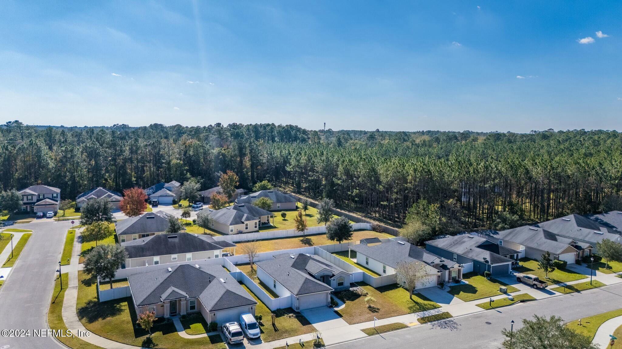 1983 CHEROKEE COVE Trail