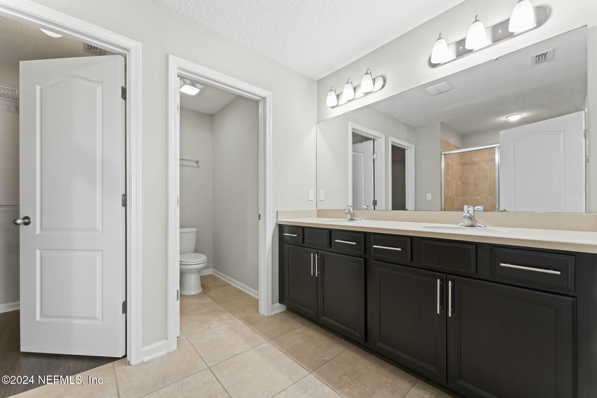 1983 CHEROKEE COVE Trail