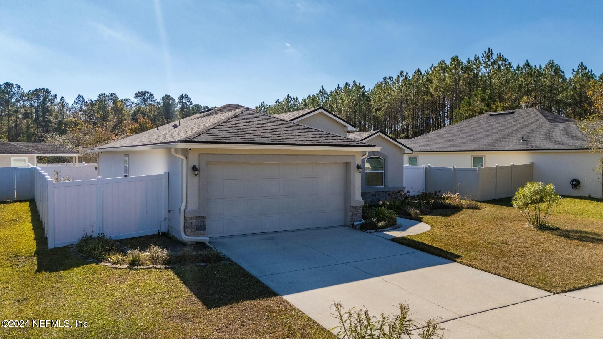 1983 CHEROKEE COVE Trail