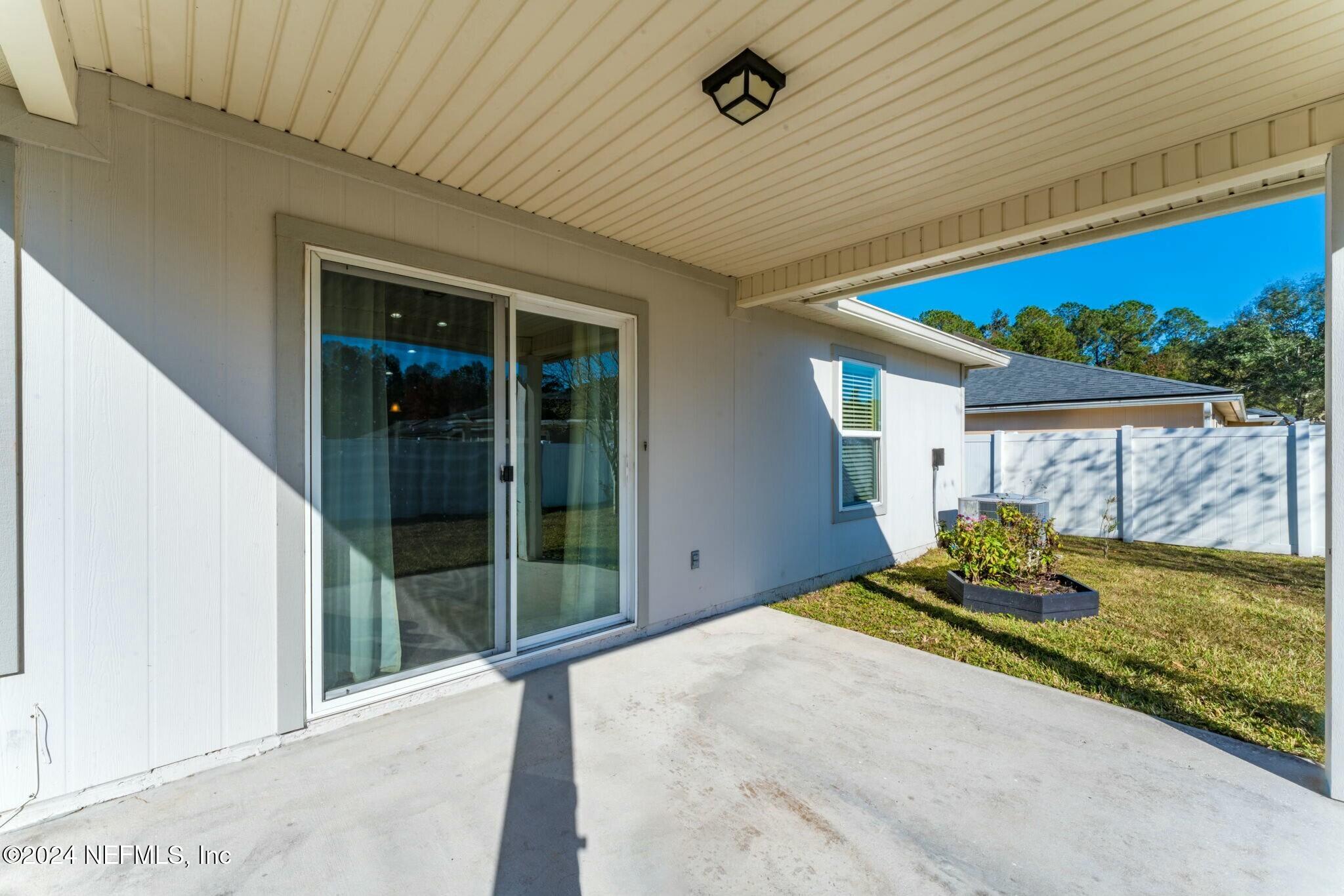 1983 CHEROKEE COVE Trail