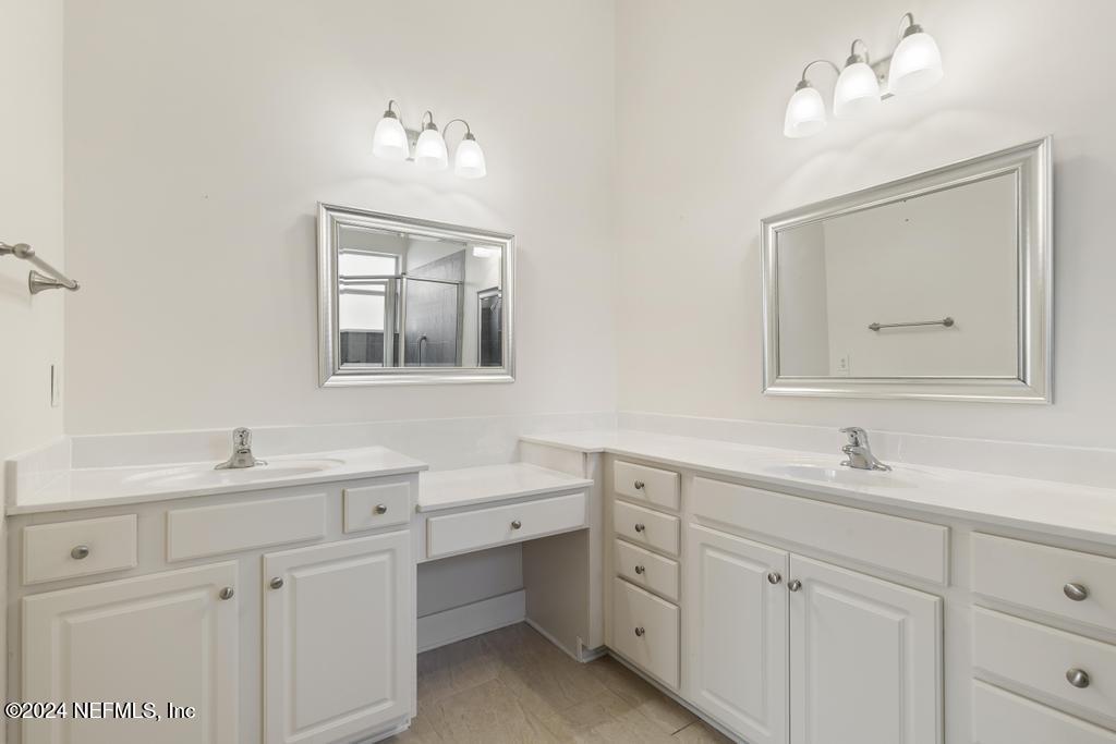 809 COPPERHEAD Circle