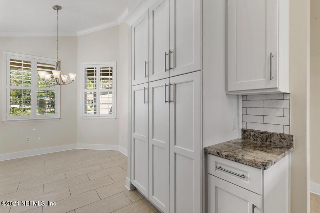 809 COPPERHEAD Circle