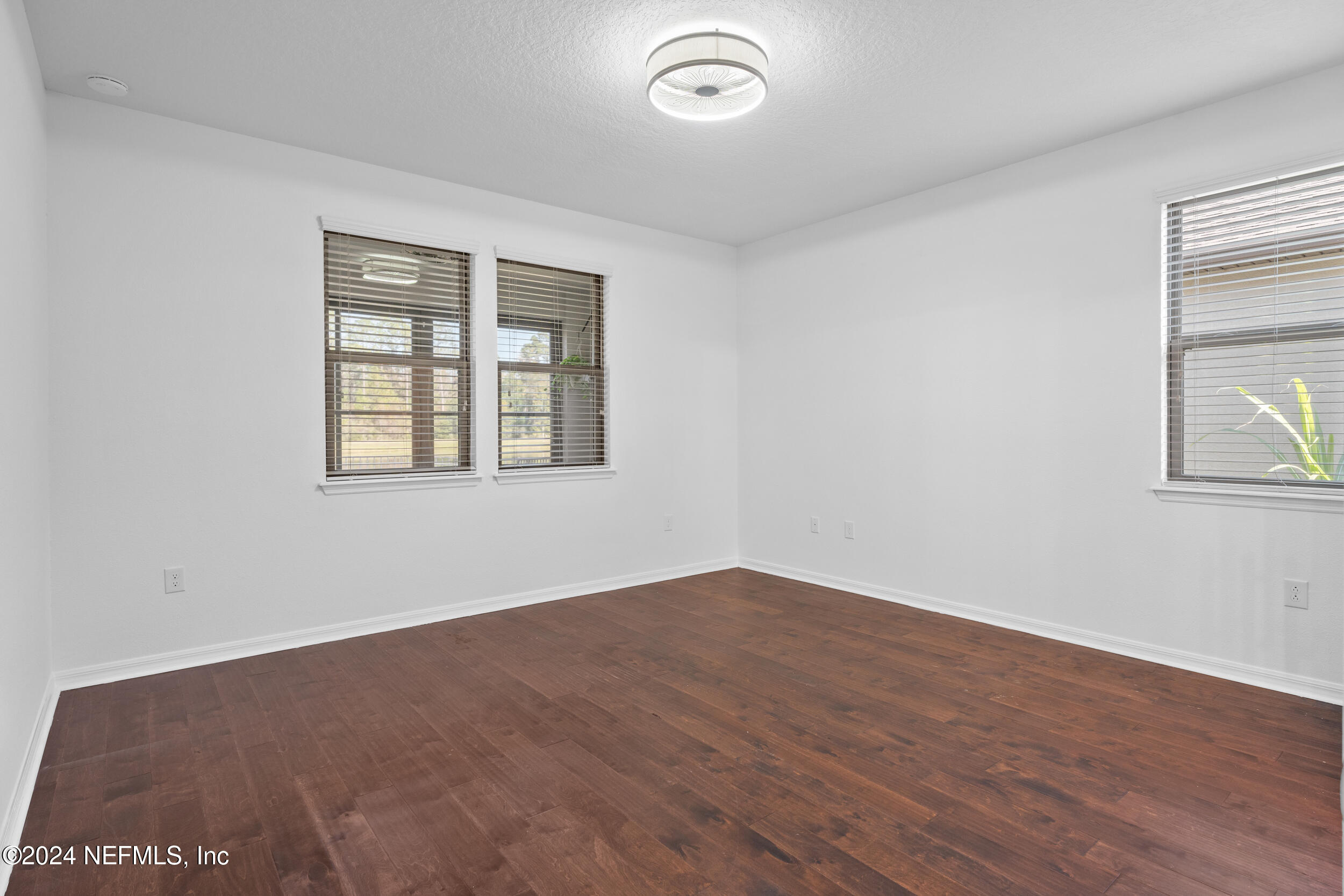 53 WOODBRIAR Road