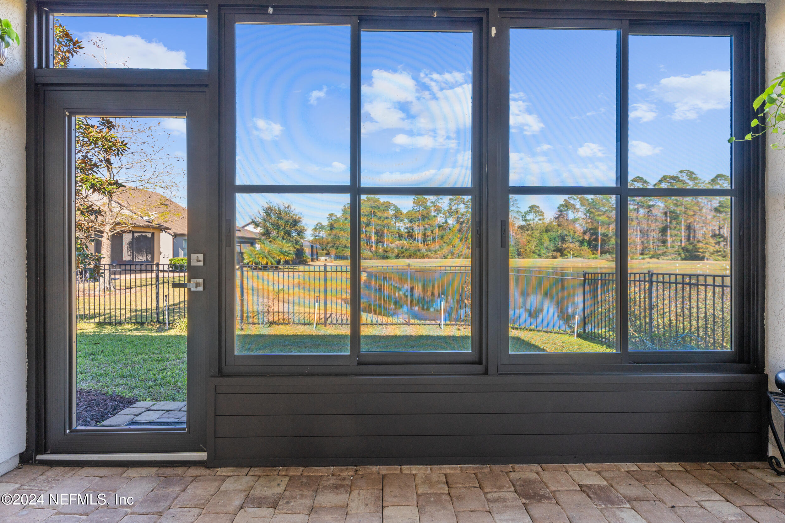 53 WOODBRIAR Road