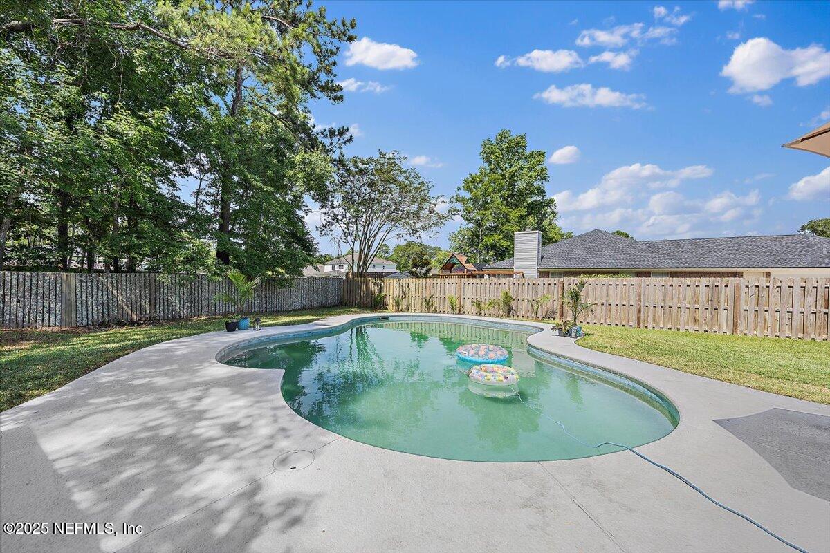 3758 CATTAIL Drive S