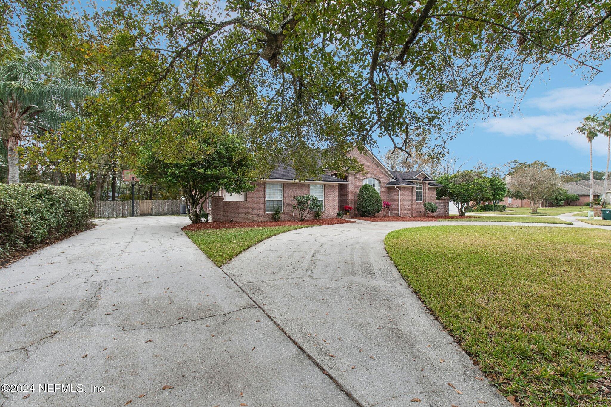 3758 CATTAIL Drive S