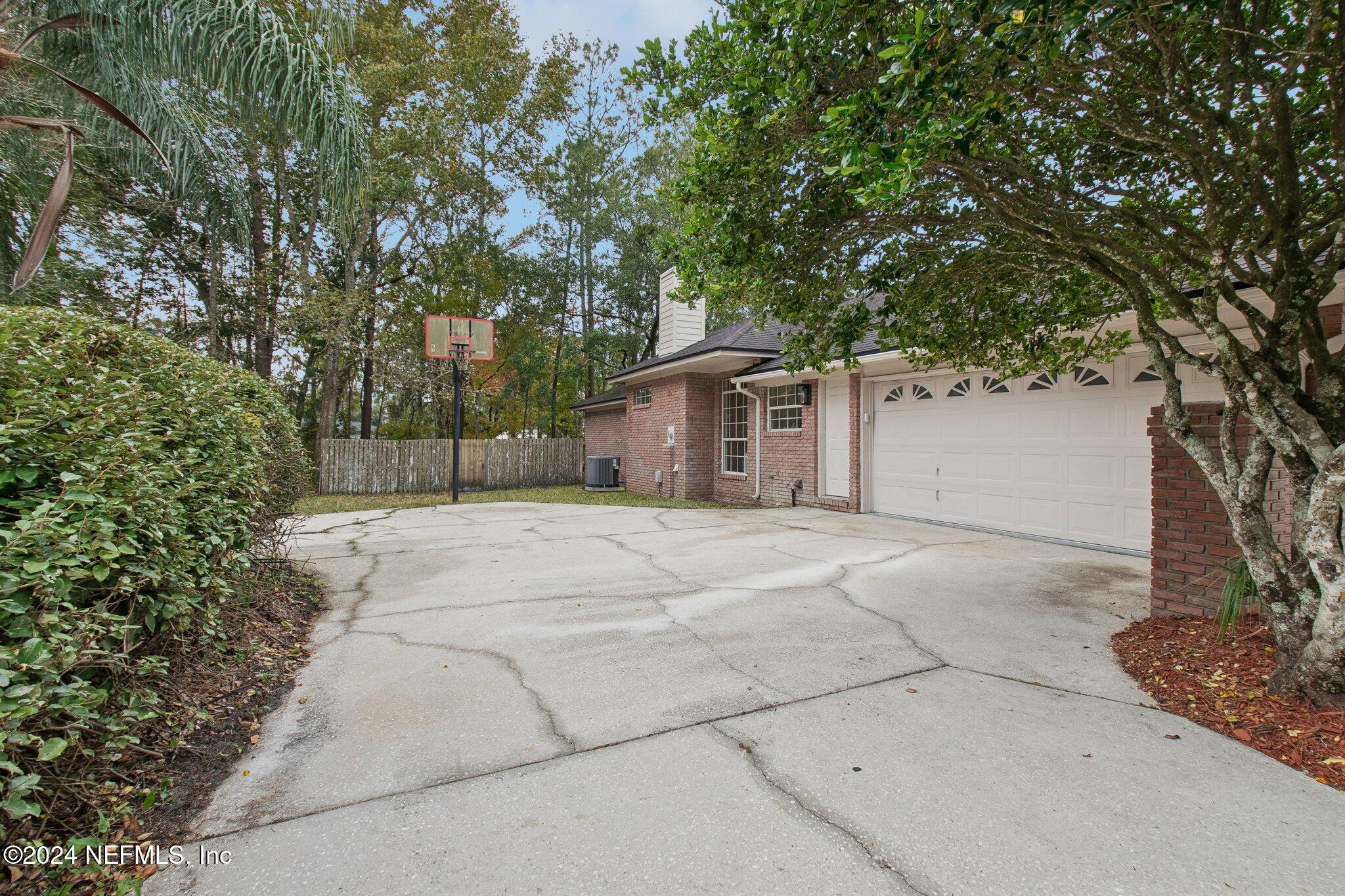 3758 CATTAIL Drive S