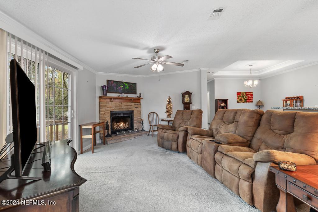 2949 BARBARA Lane