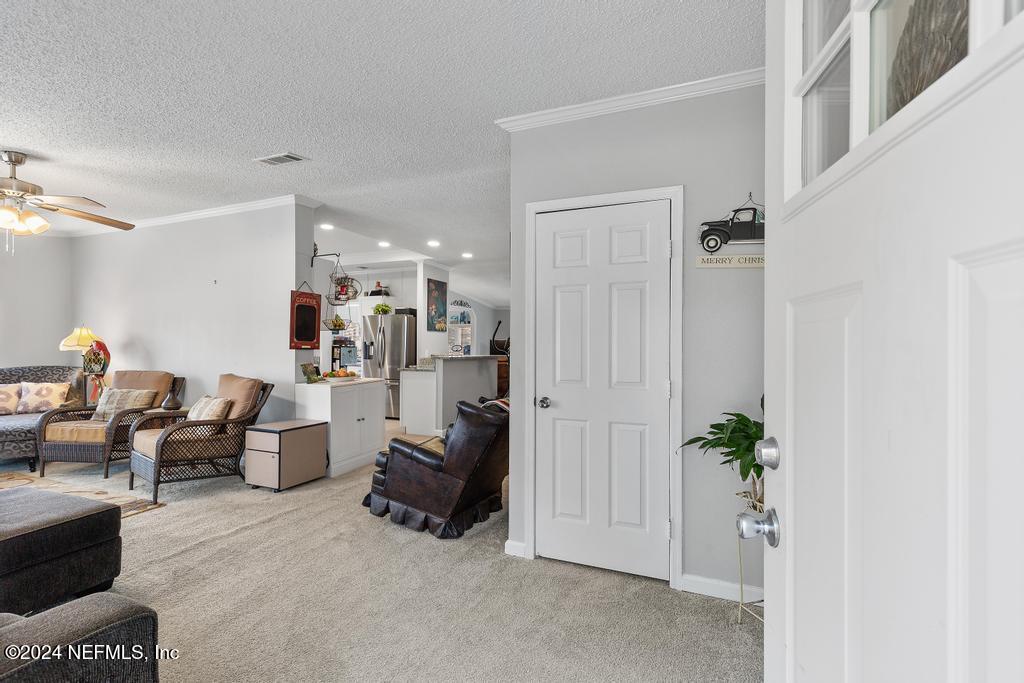2949 BARBARA Lane