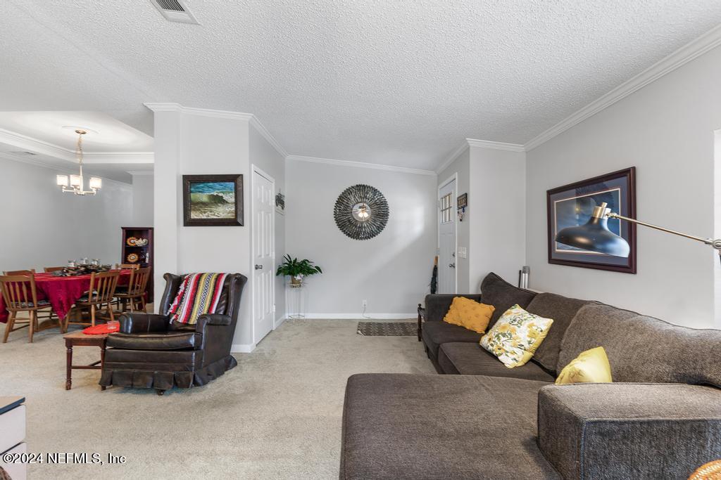 2949 BARBARA Lane