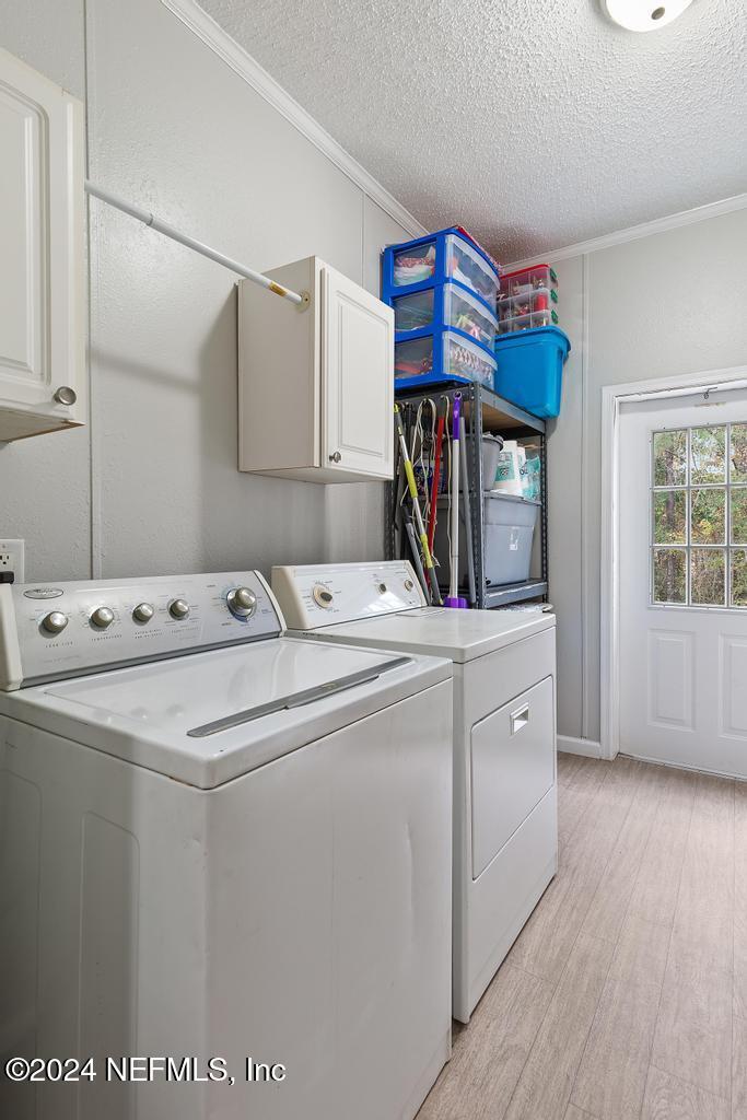2949 BARBARA Lane