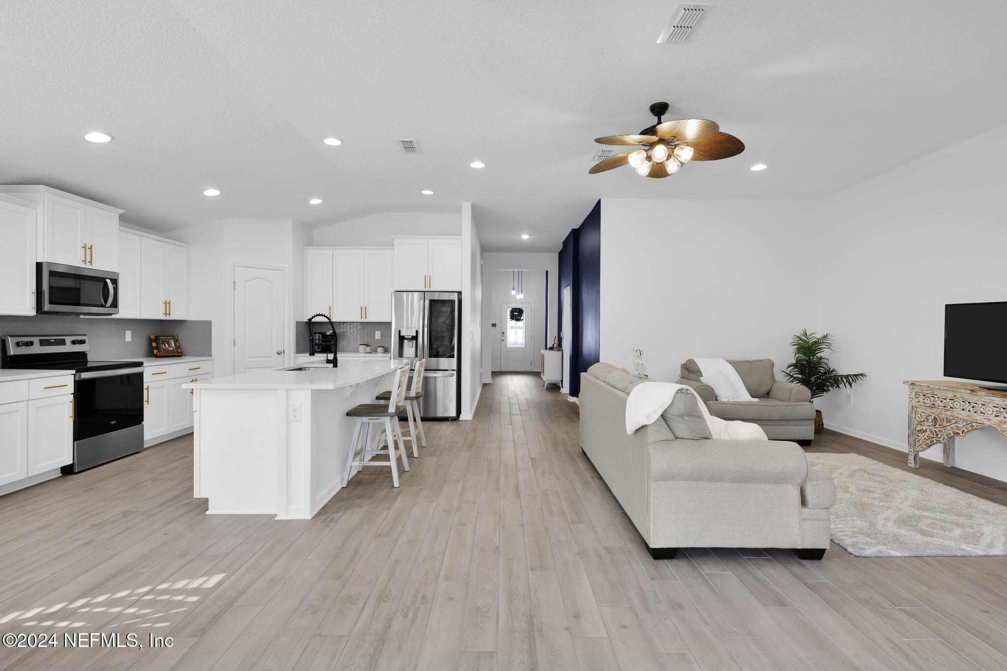 65669 EDGEWATER Drive