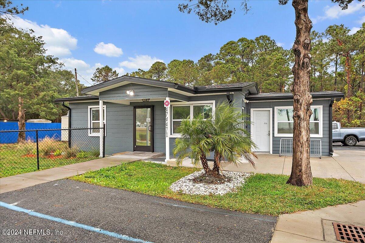 474471 E STATE RD 200