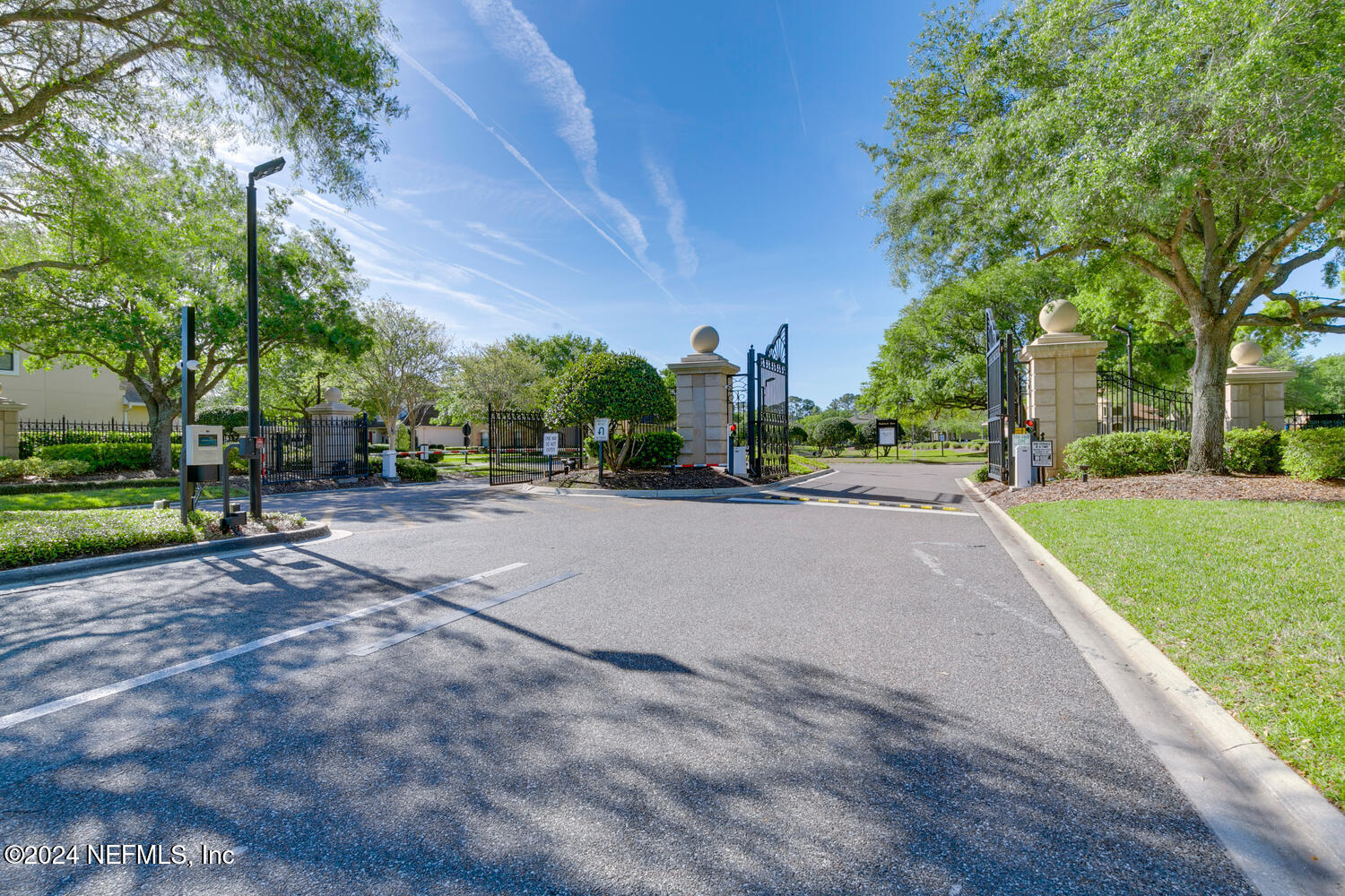 12916 SHIREWOOD Lane