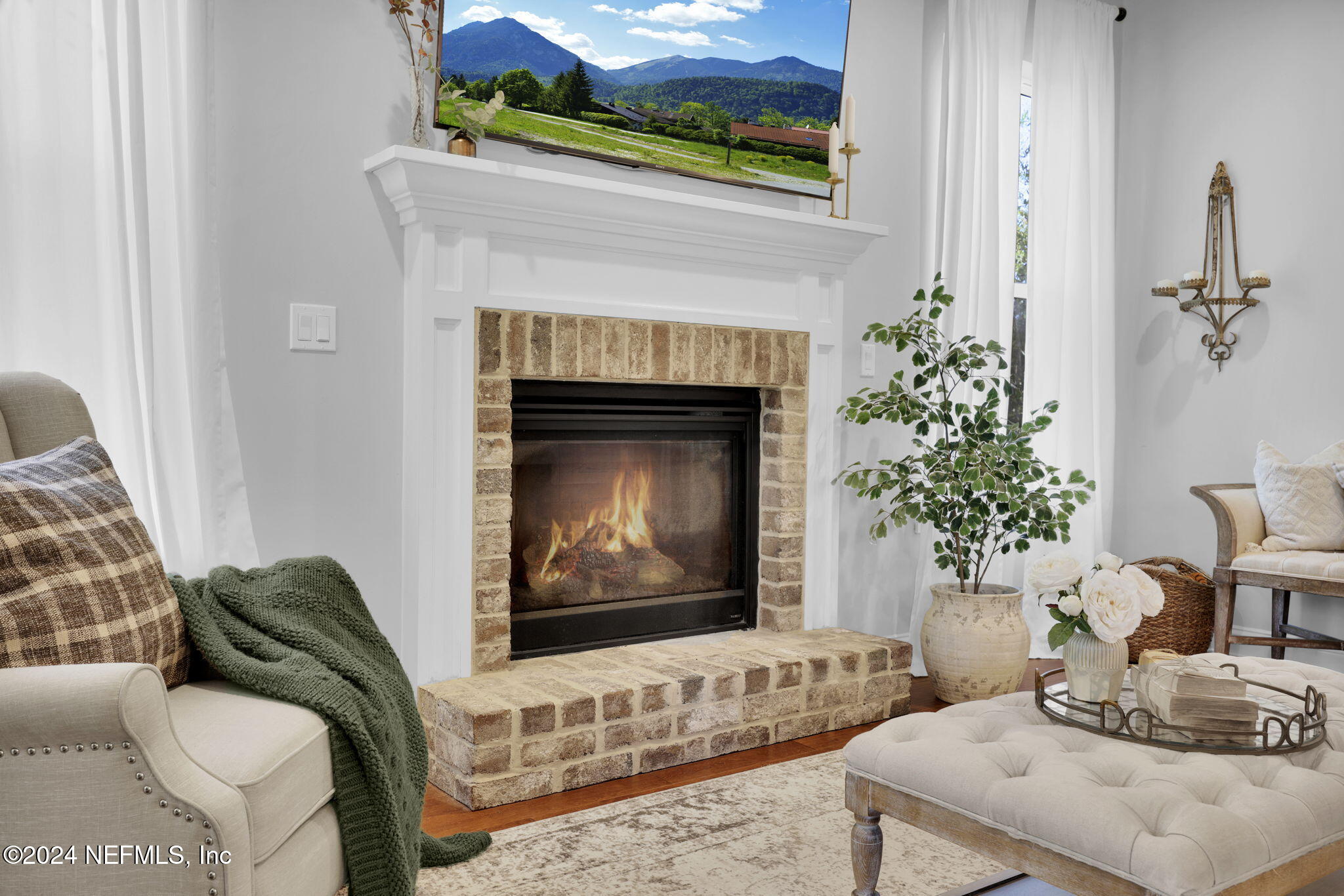 86 WOODVIEW Court