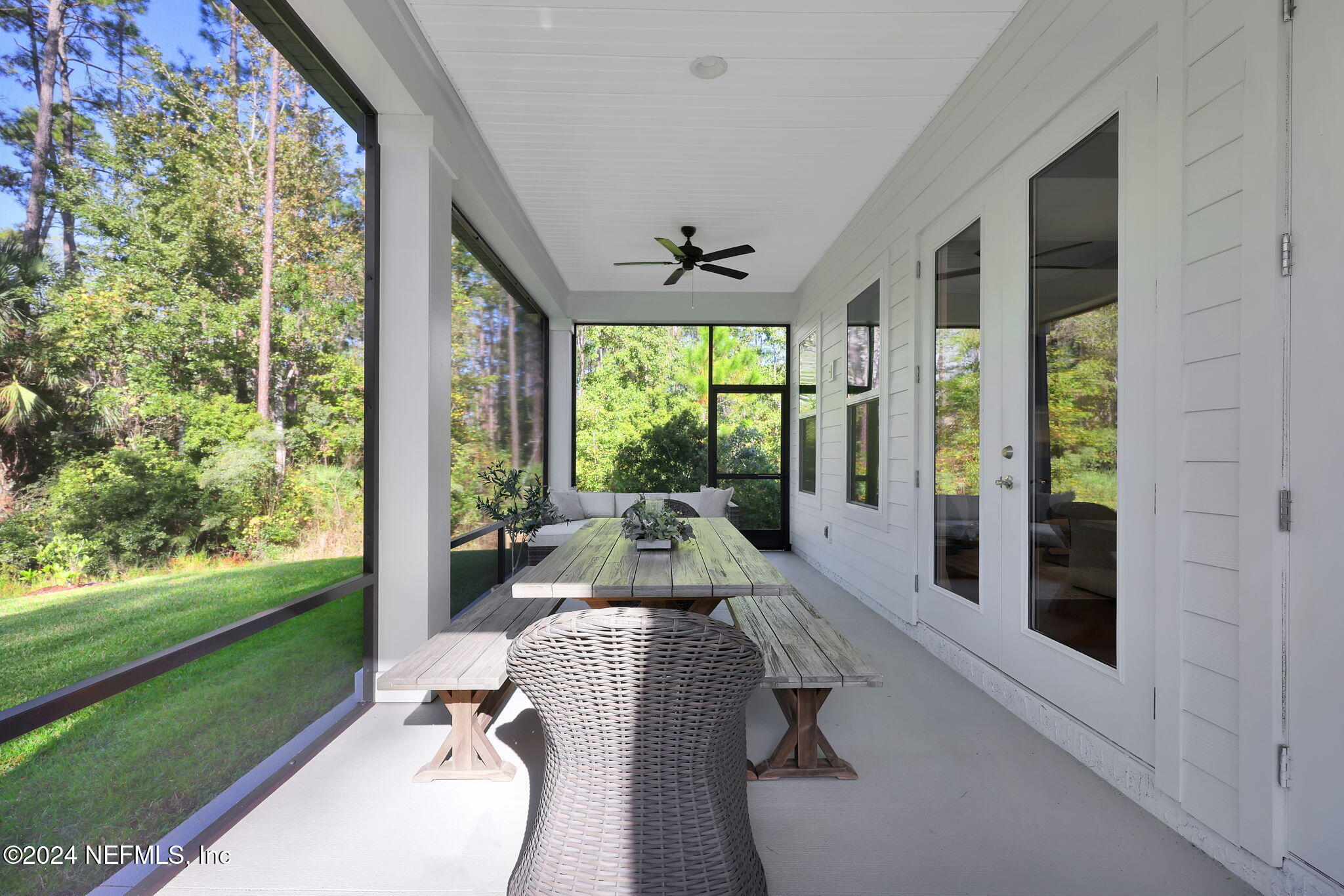 86 WOODVIEW Court