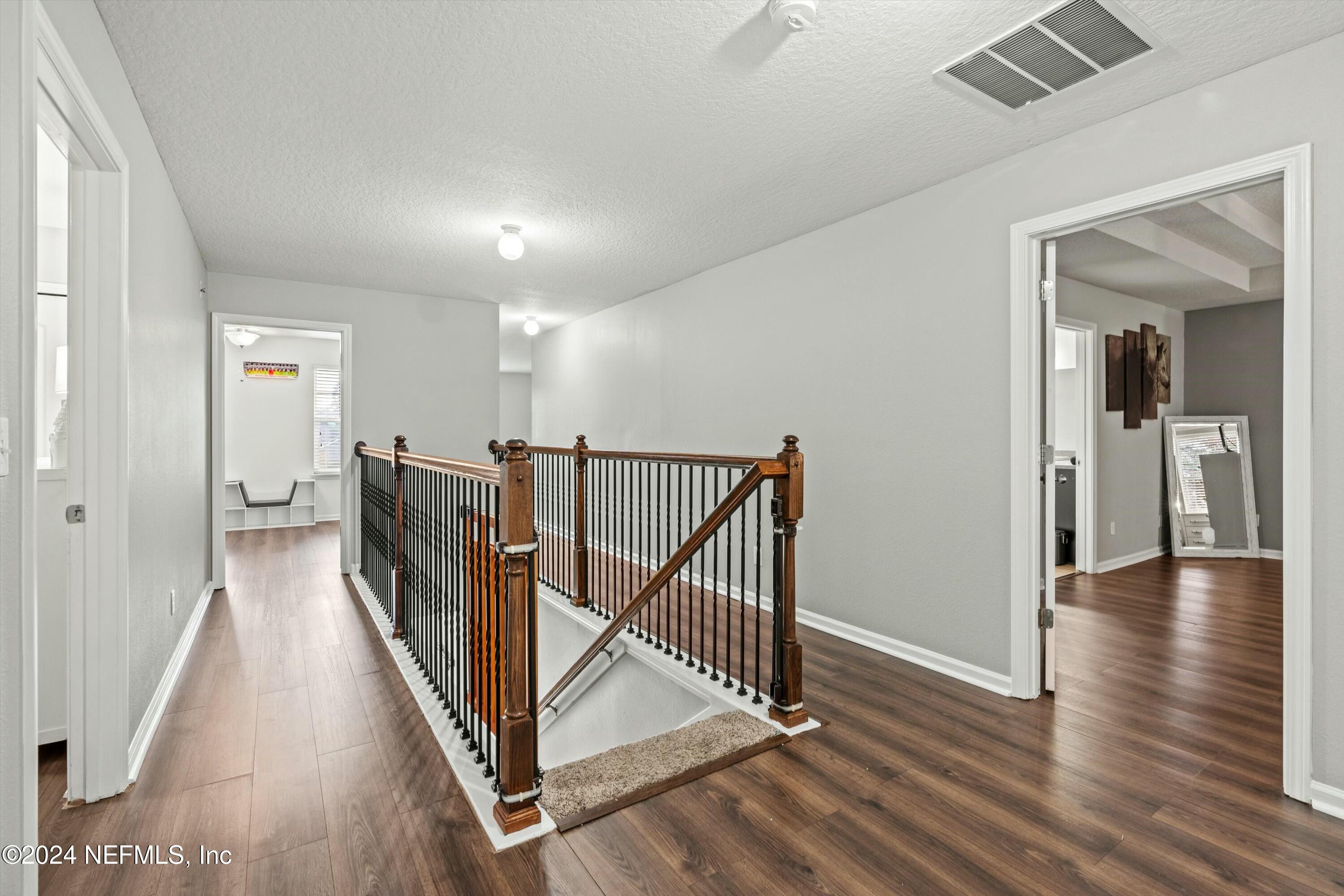 904 ROSE GARDEN Court