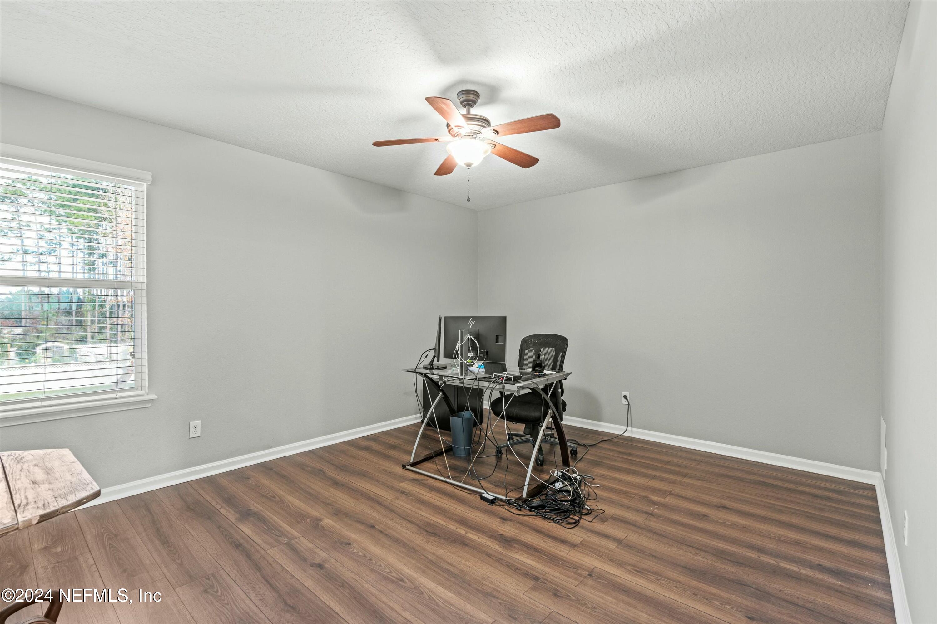 904 ROSE GARDEN Court