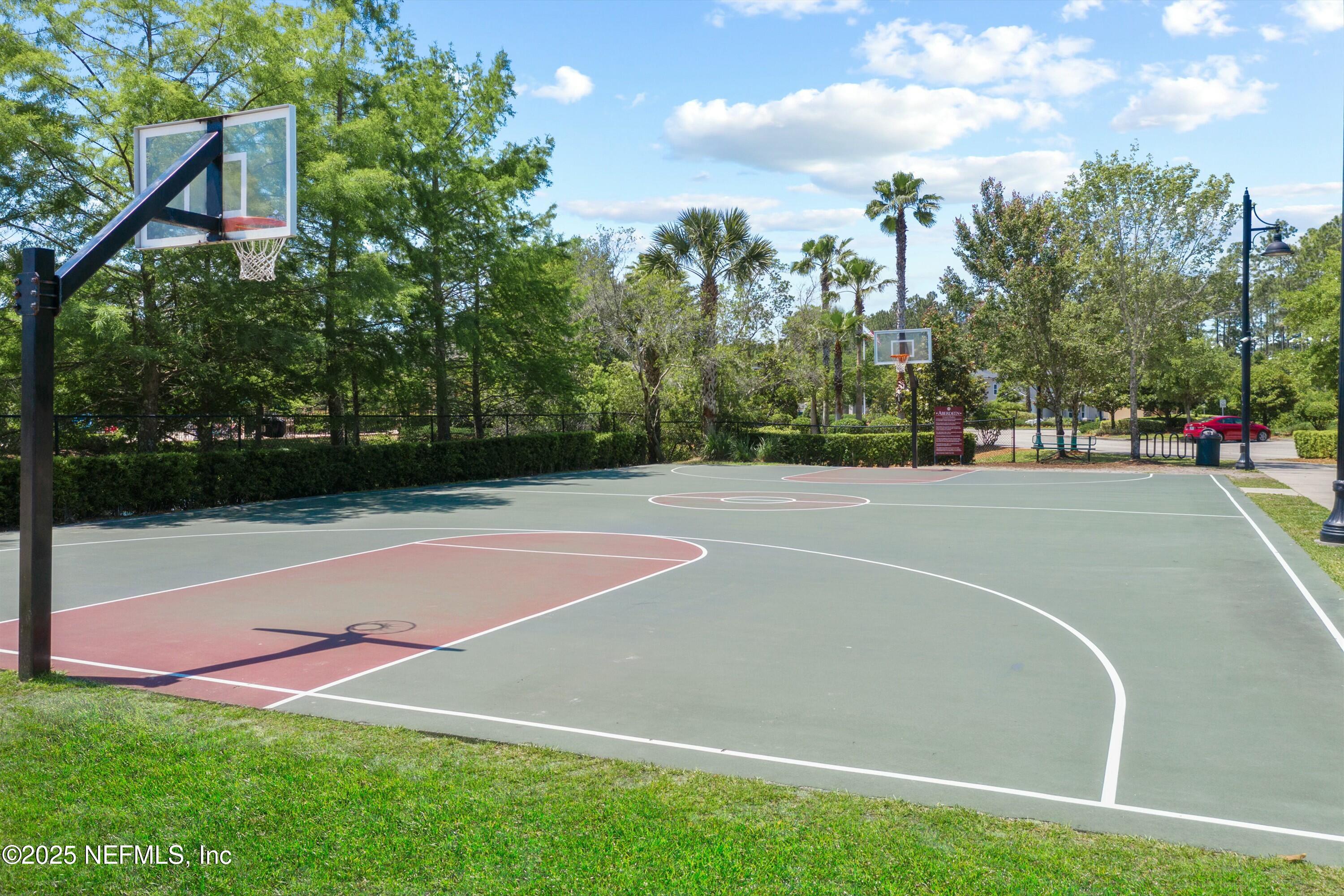 904 ROSE GARDEN Court