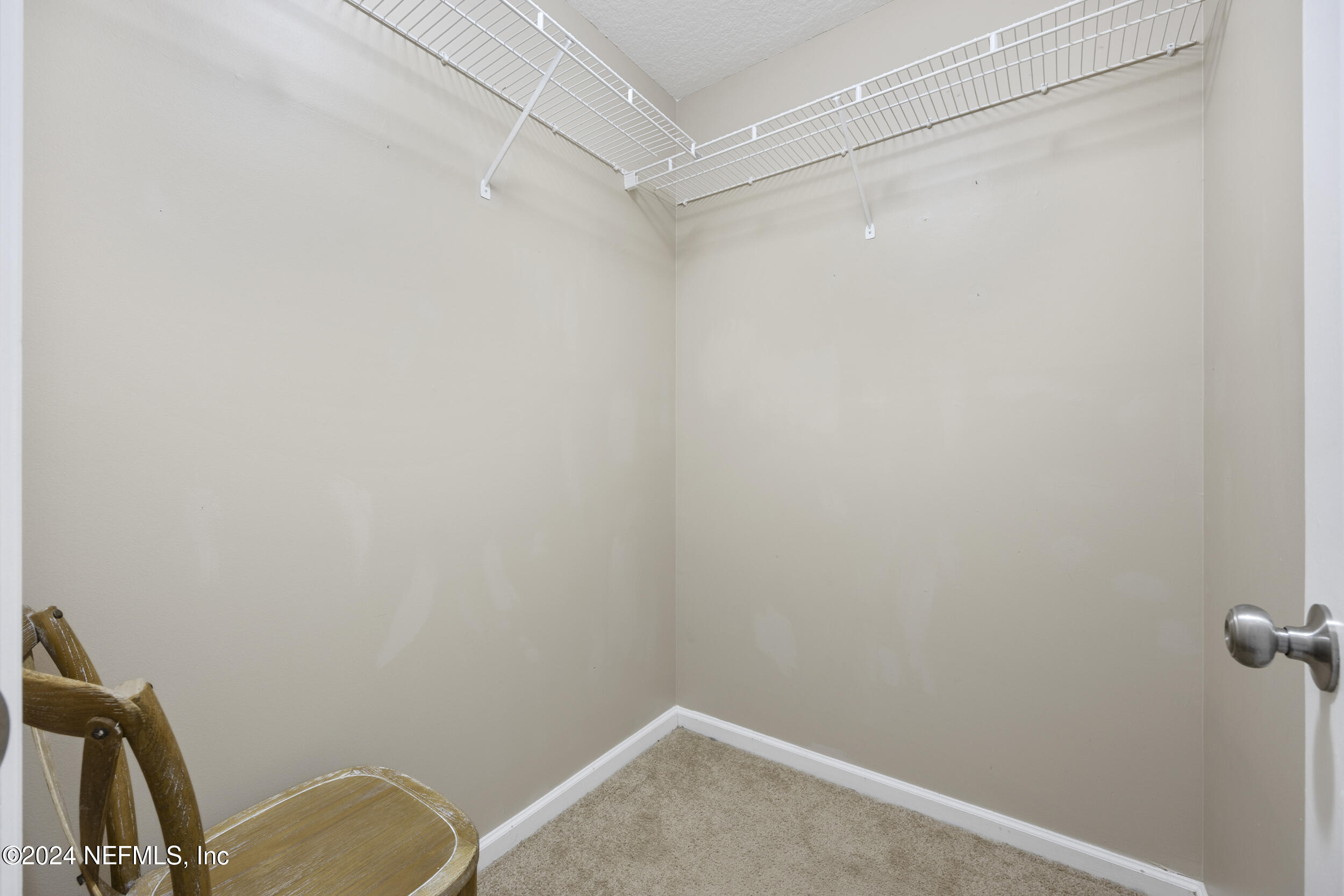 1863 CHATHAM VILLAGE Drive