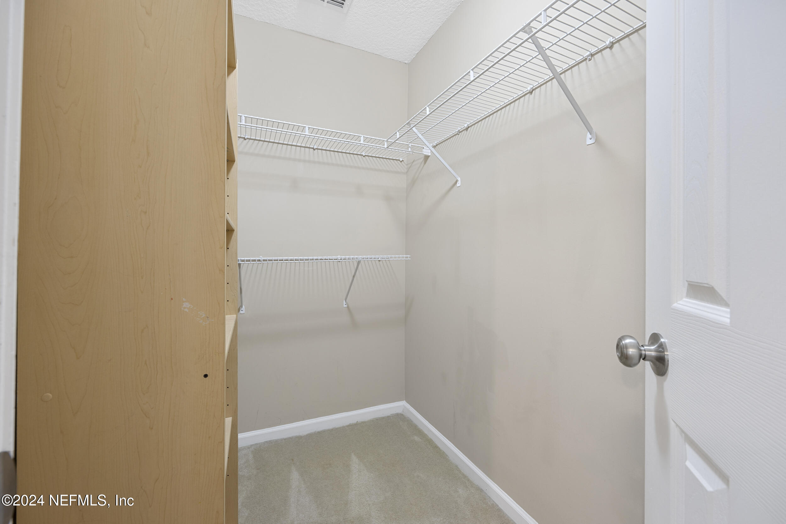 1863 CHATHAM VILLAGE Drive