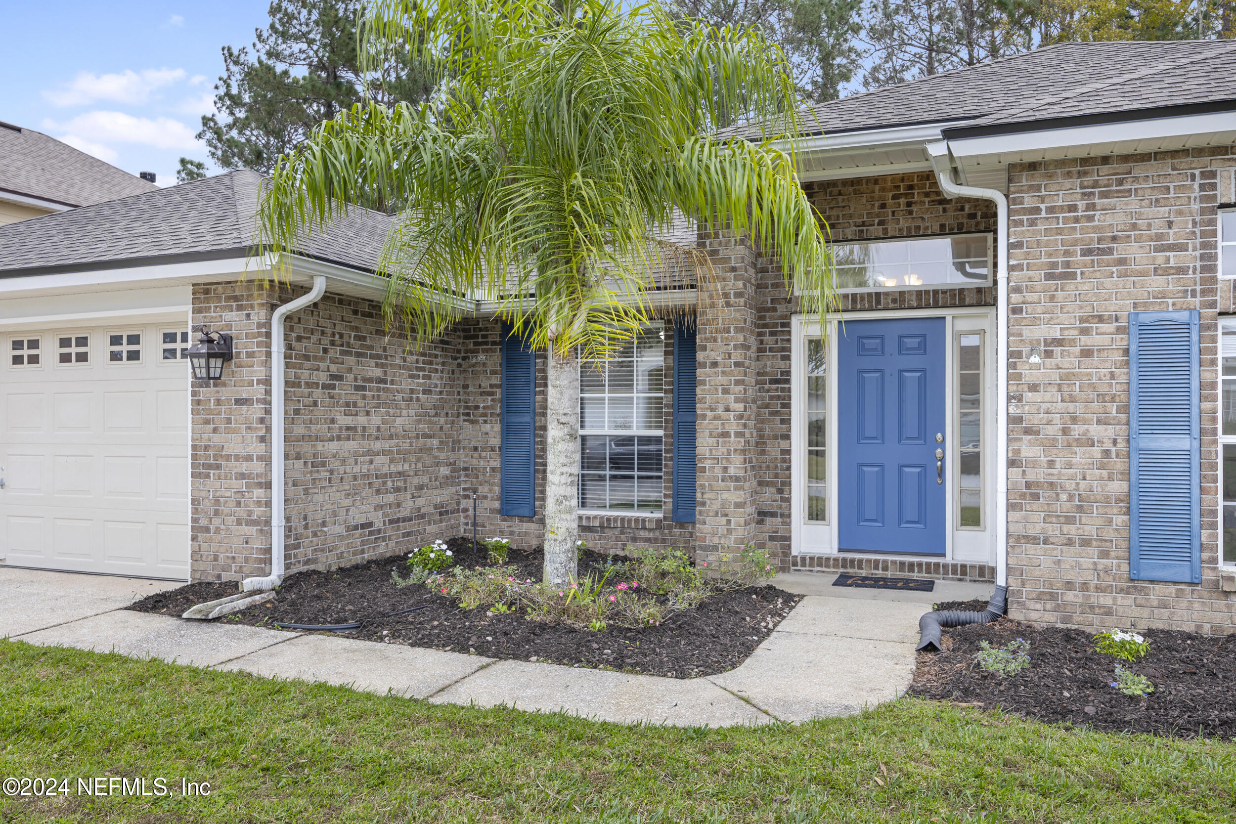 1863 CHATHAM VILLAGE Drive