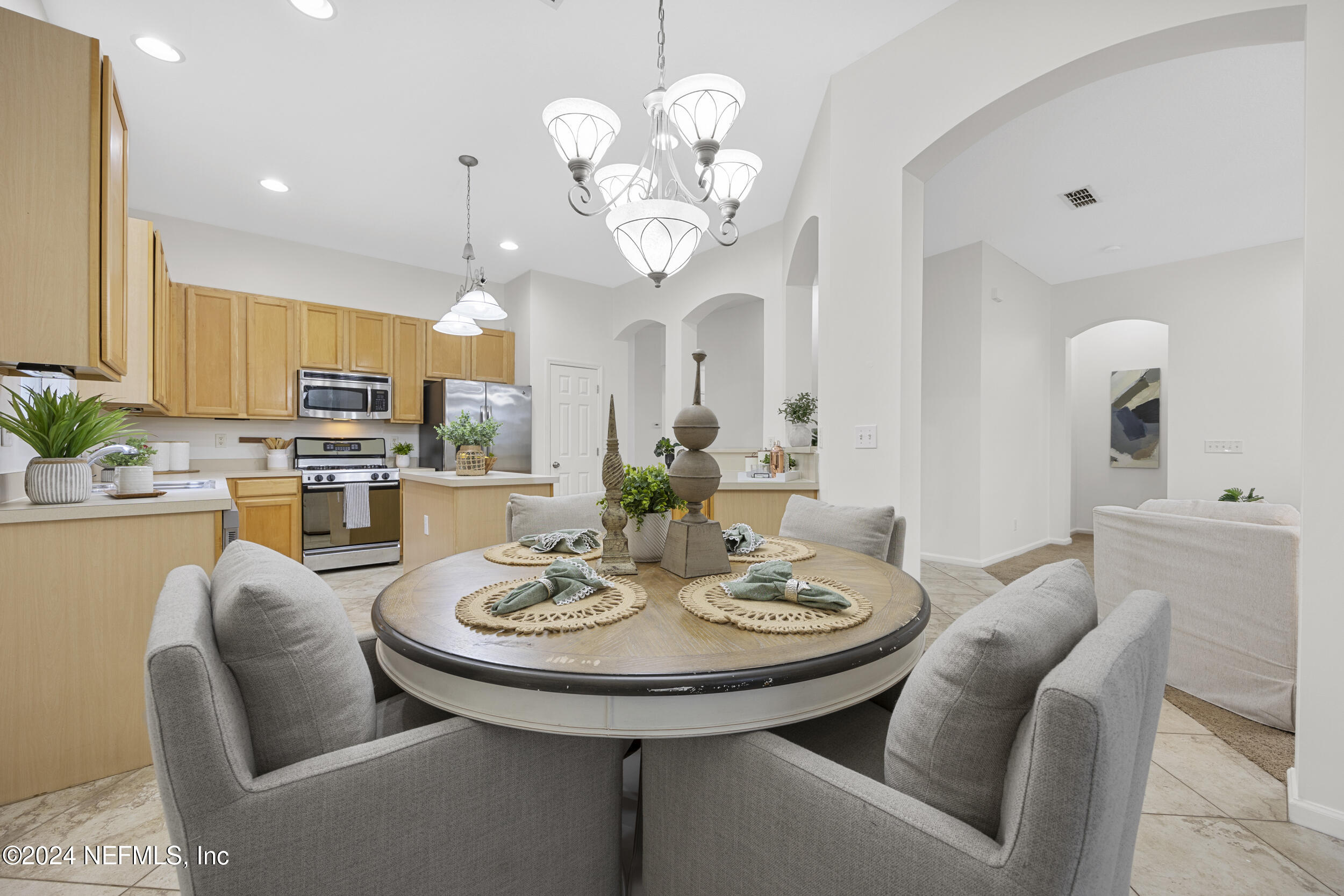 1863 CHATHAM VILLAGE Drive