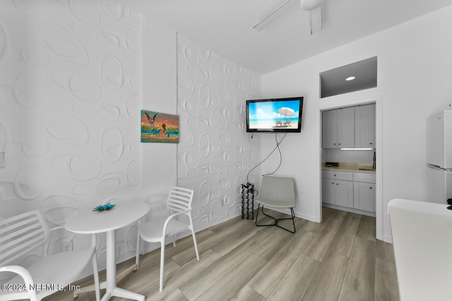 1601 OCEAN Drive S, 105