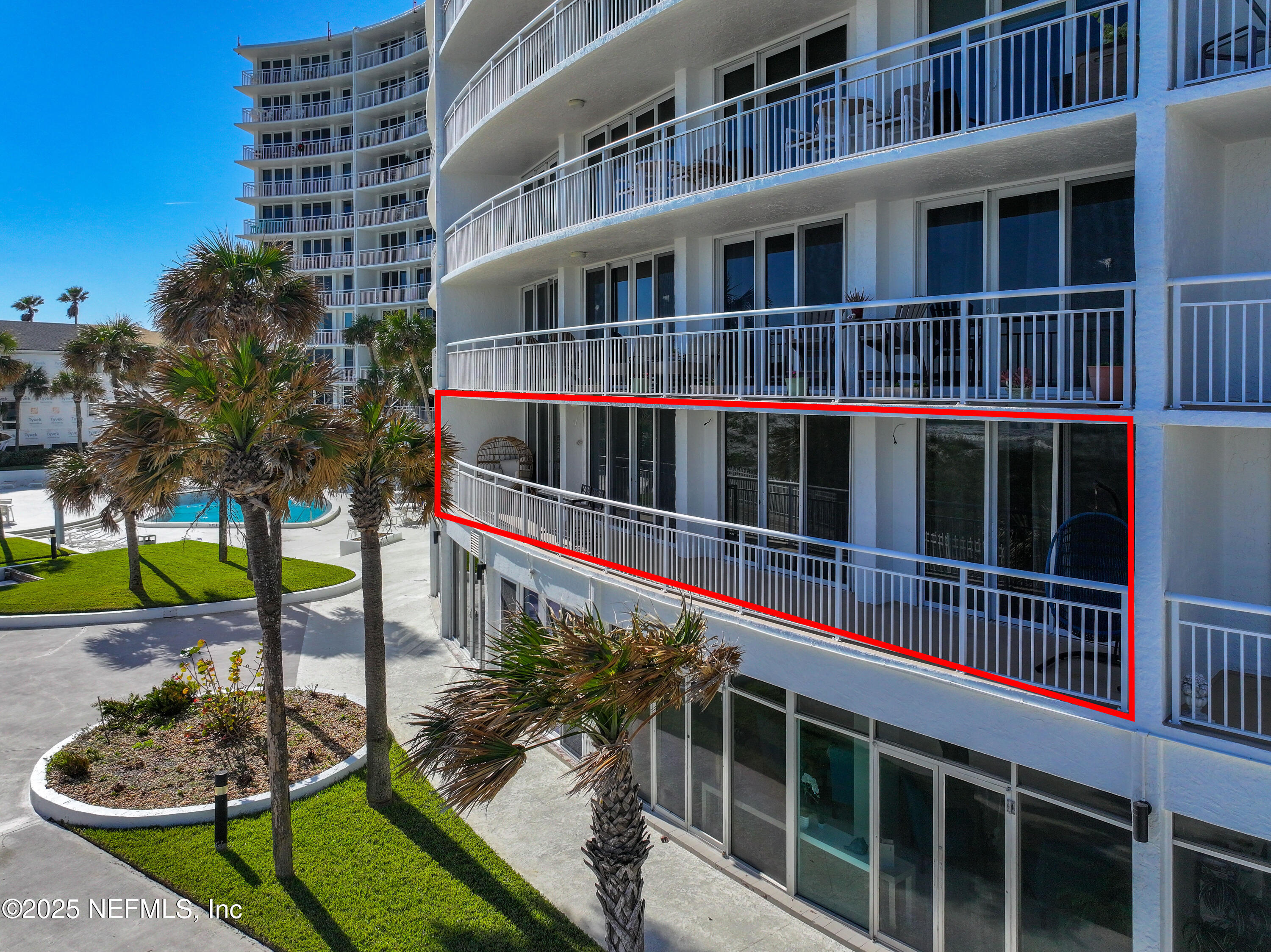 1601 OCEAN Drive S, 105