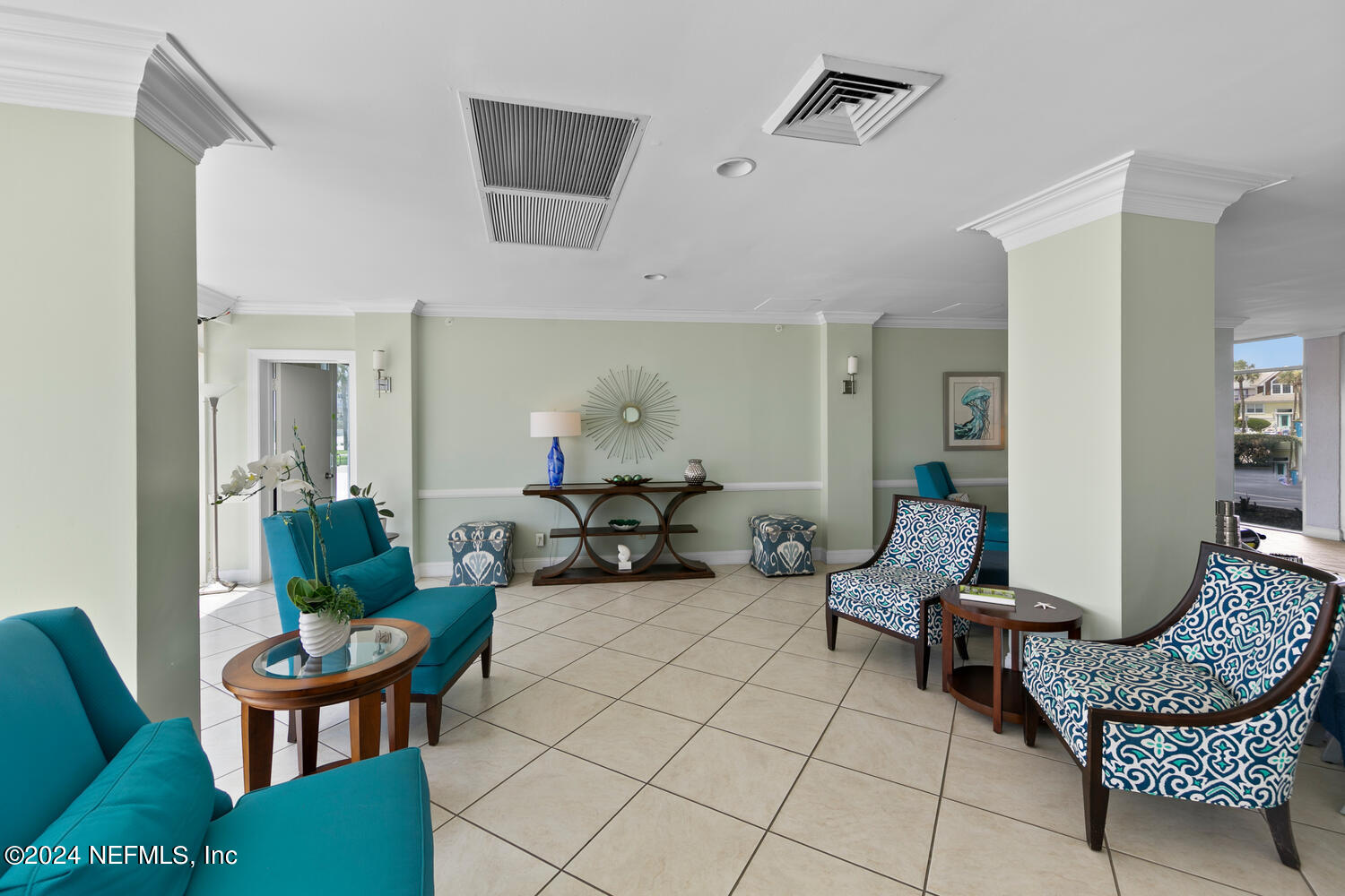 1601 OCEAN Drive S, 105