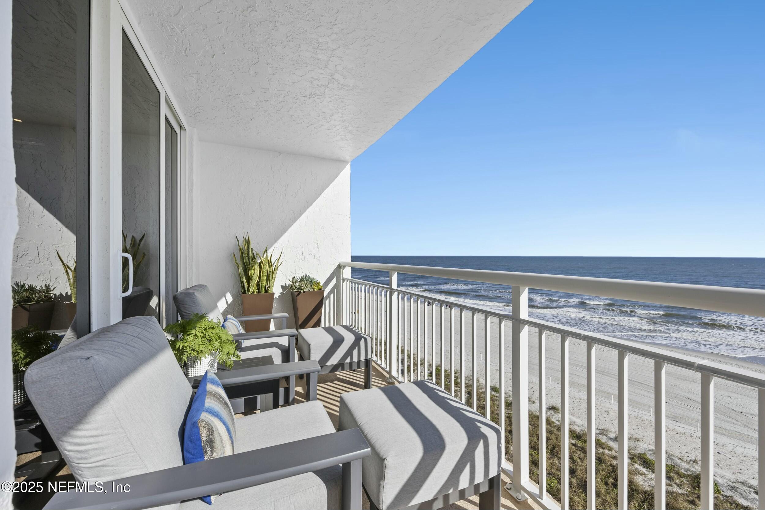 1601 OCEAN Drive, 505