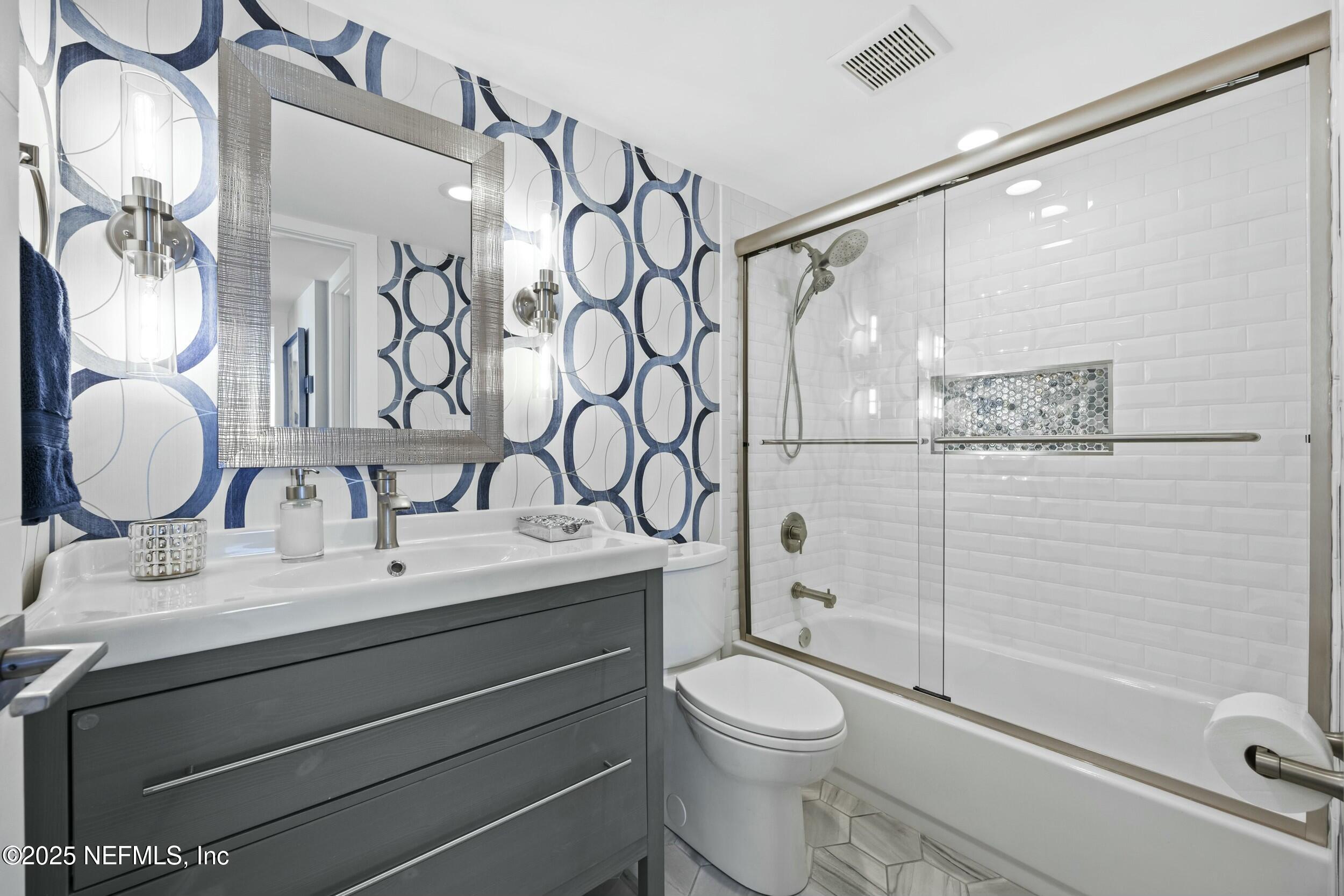 1601 OCEAN Drive, 505