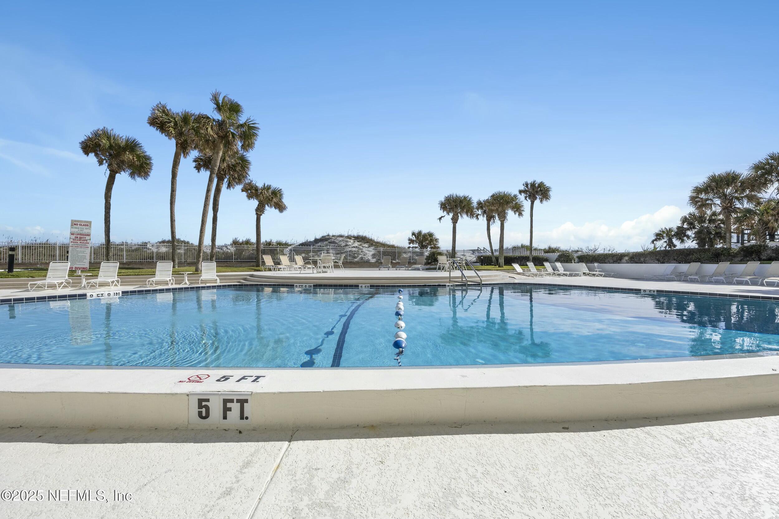 1601 OCEAN Drive, 505