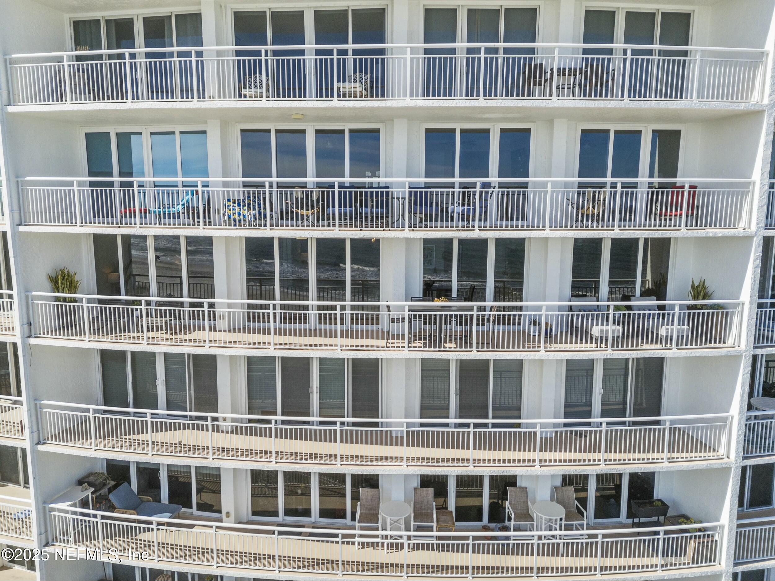 1601 OCEAN Drive, 505