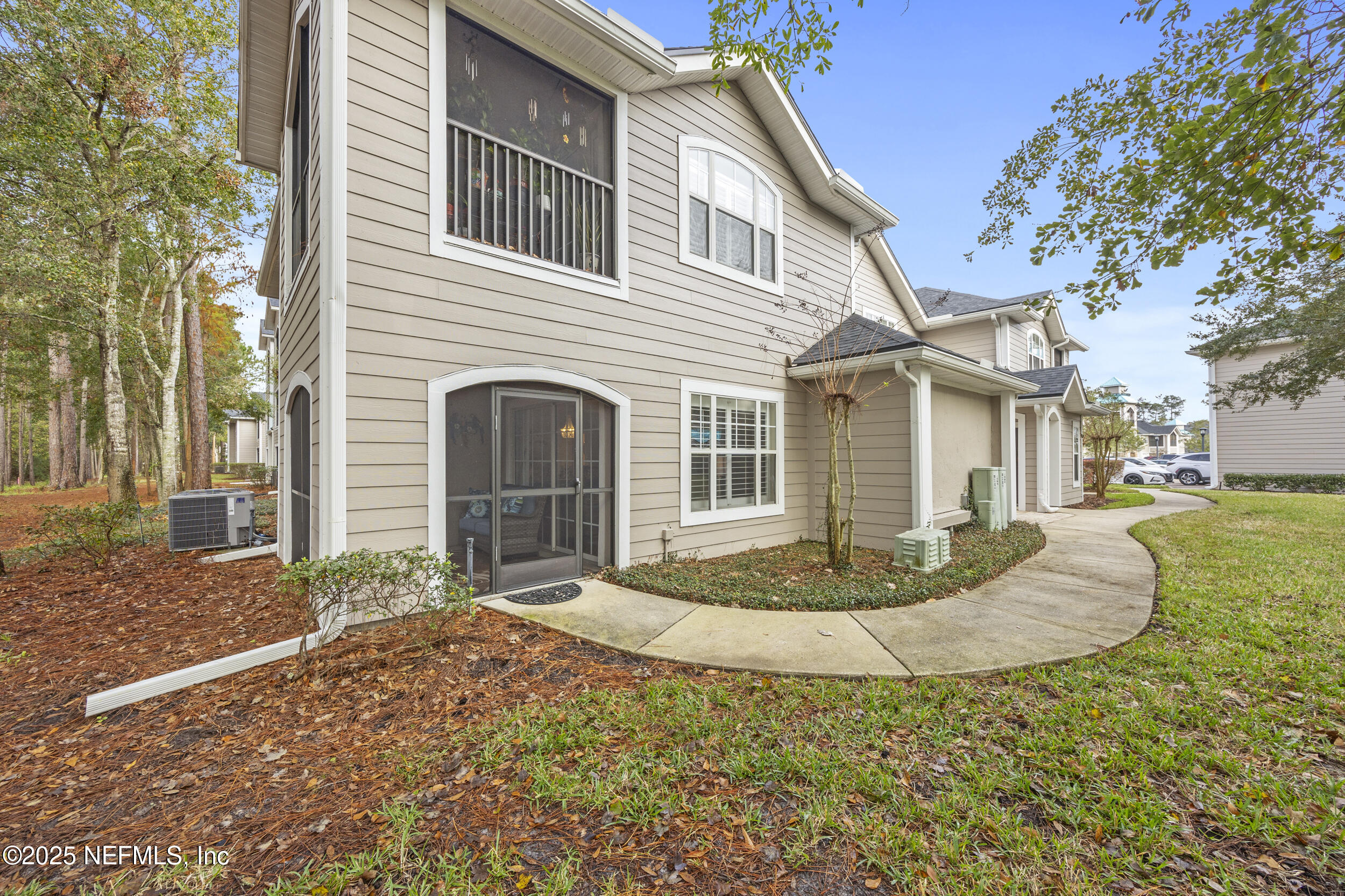 135 LEGENDARY Drive, 101