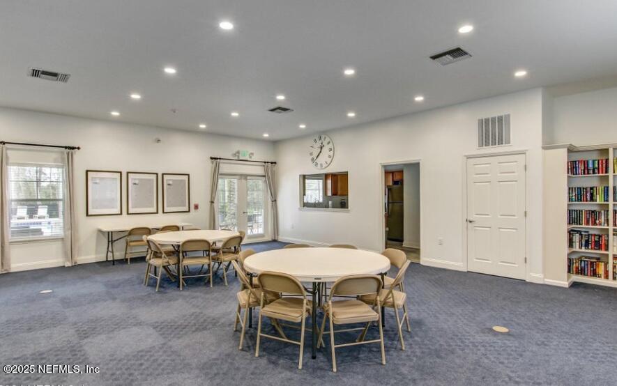 135 LEGENDARY Drive, 101