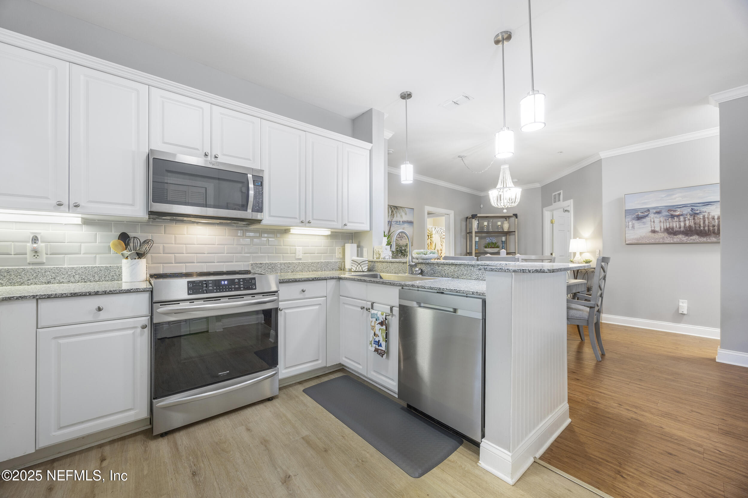 135 LEGENDARY Drive, 101