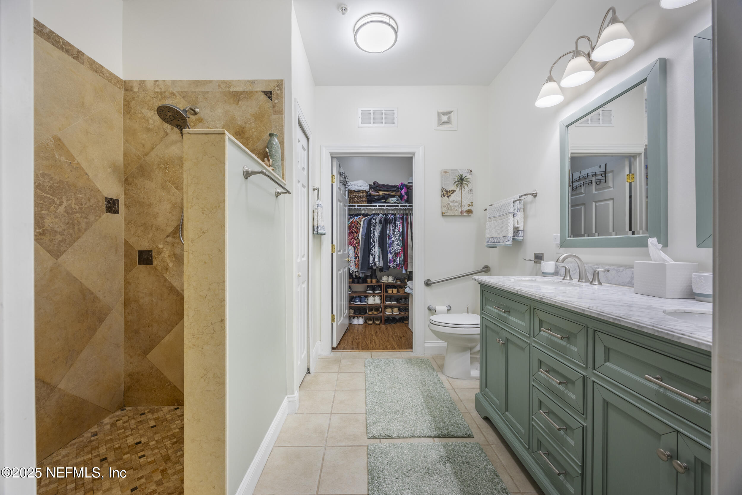 135 LEGENDARY Drive, 101