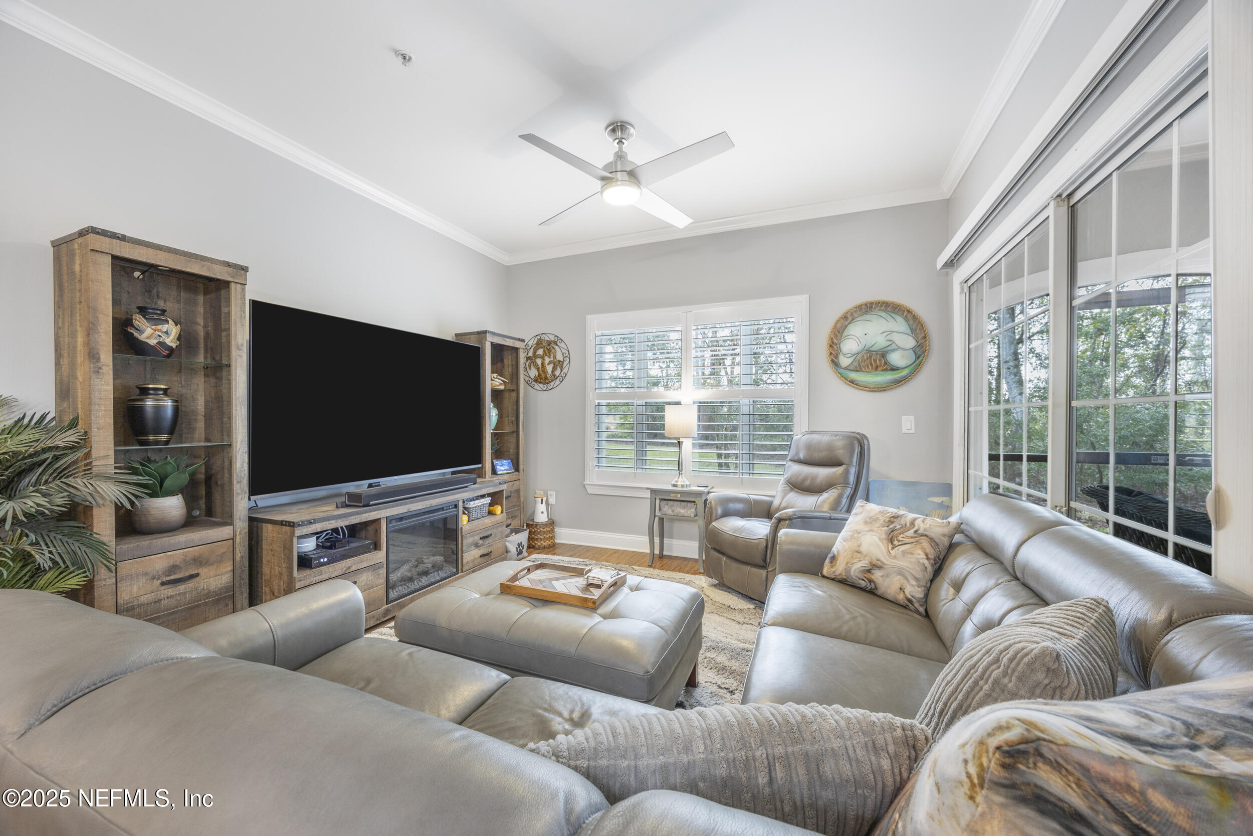 135 LEGENDARY Drive, 101