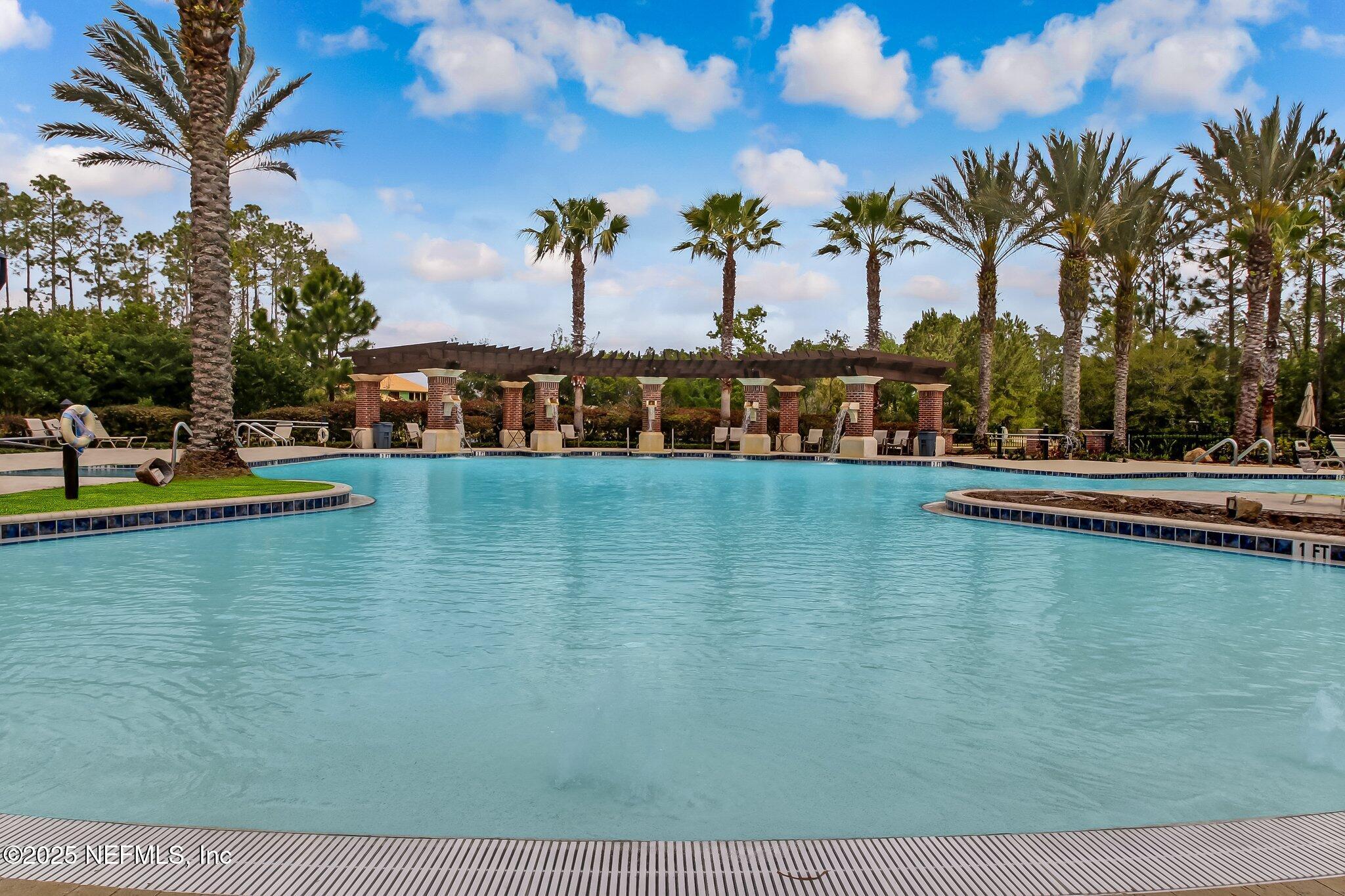 112 S ARABELLA Way, St. Johns